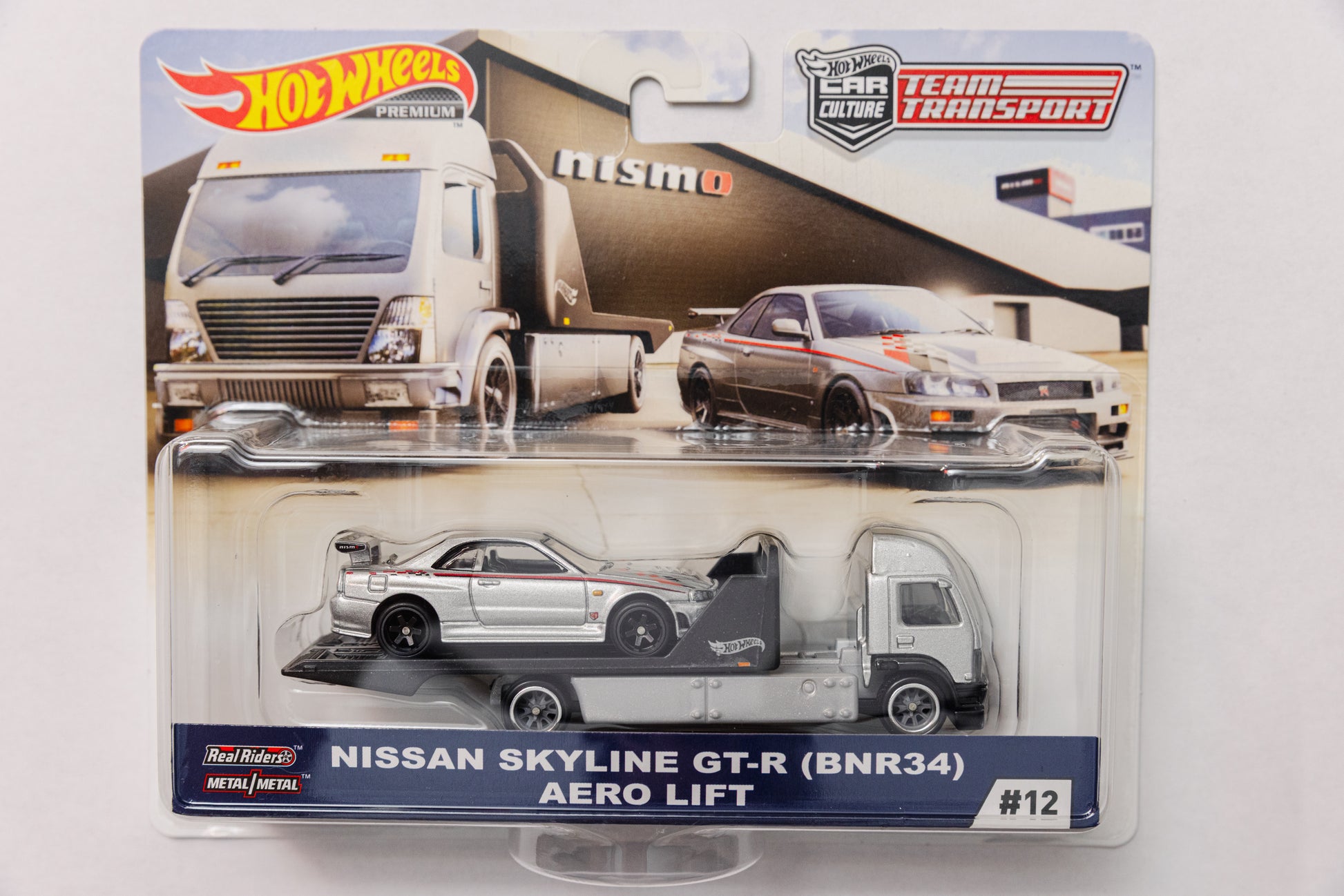 Team Transport Nissan Skyline GT-R (BNR34) + Aero Lift #12