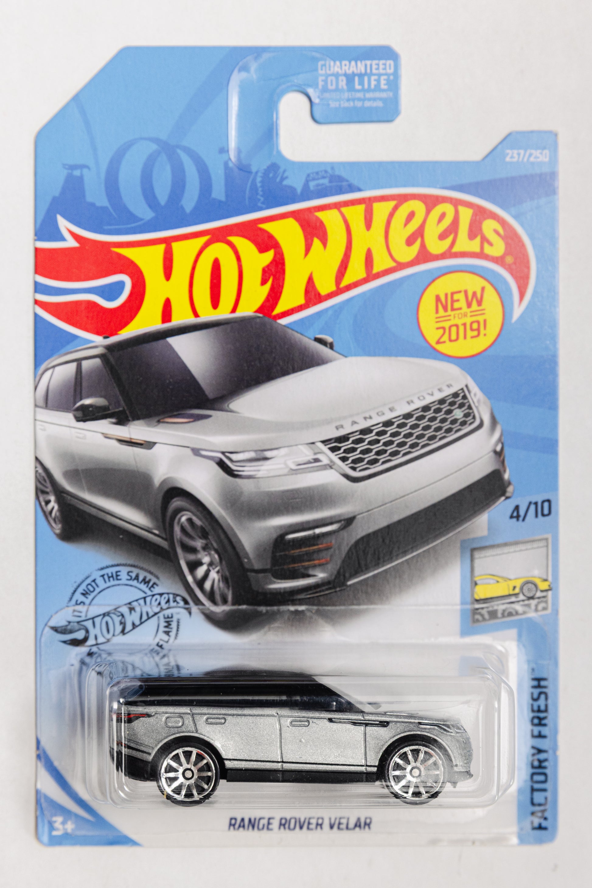 Range Rover Velar - Factory Fresh (Damaged Card)