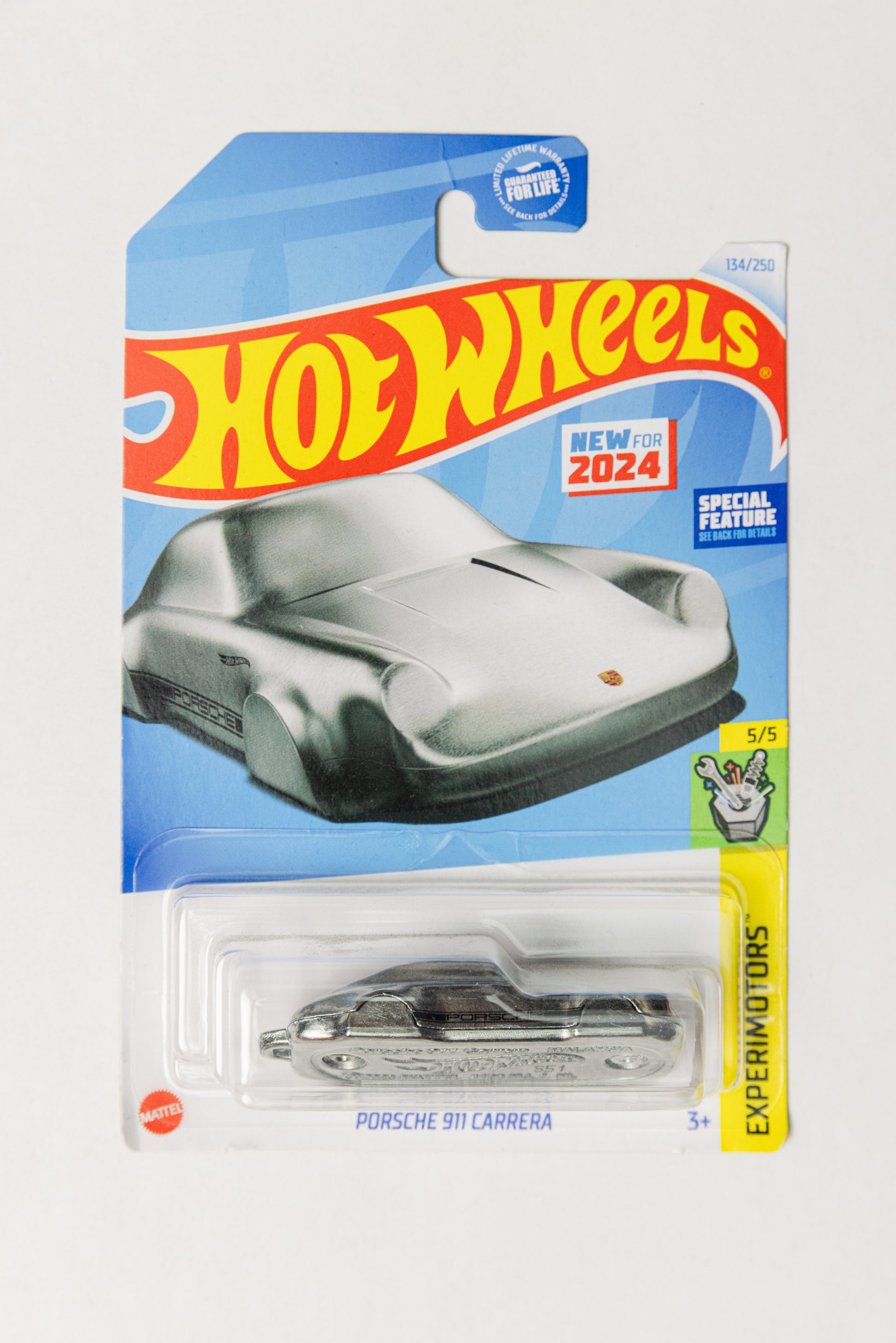 Porsche 911 Carrera - Experimotors (Soft Corners)