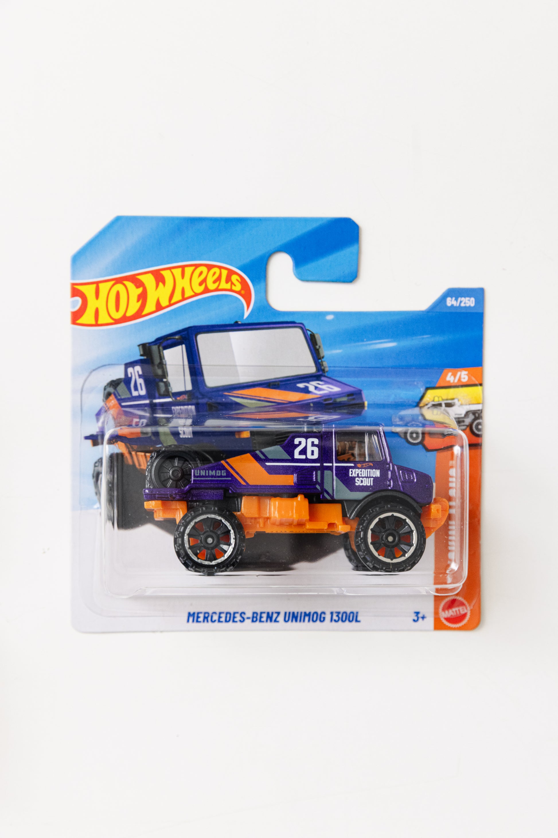Mercedes-Benz Unimog 1300L (Short Card) - (Soft Corners)