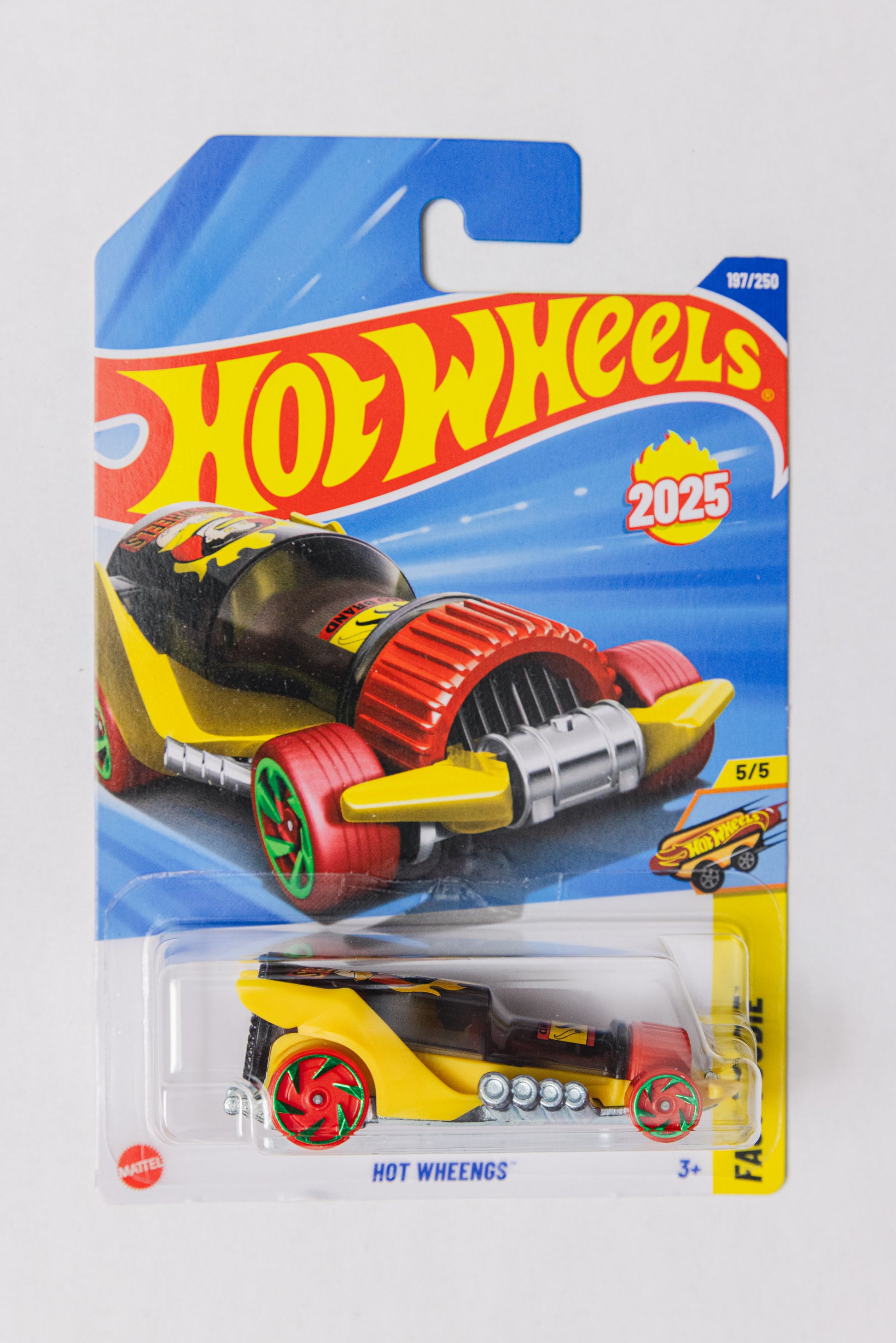 Hot Wheengs - Fast Foodie International Card