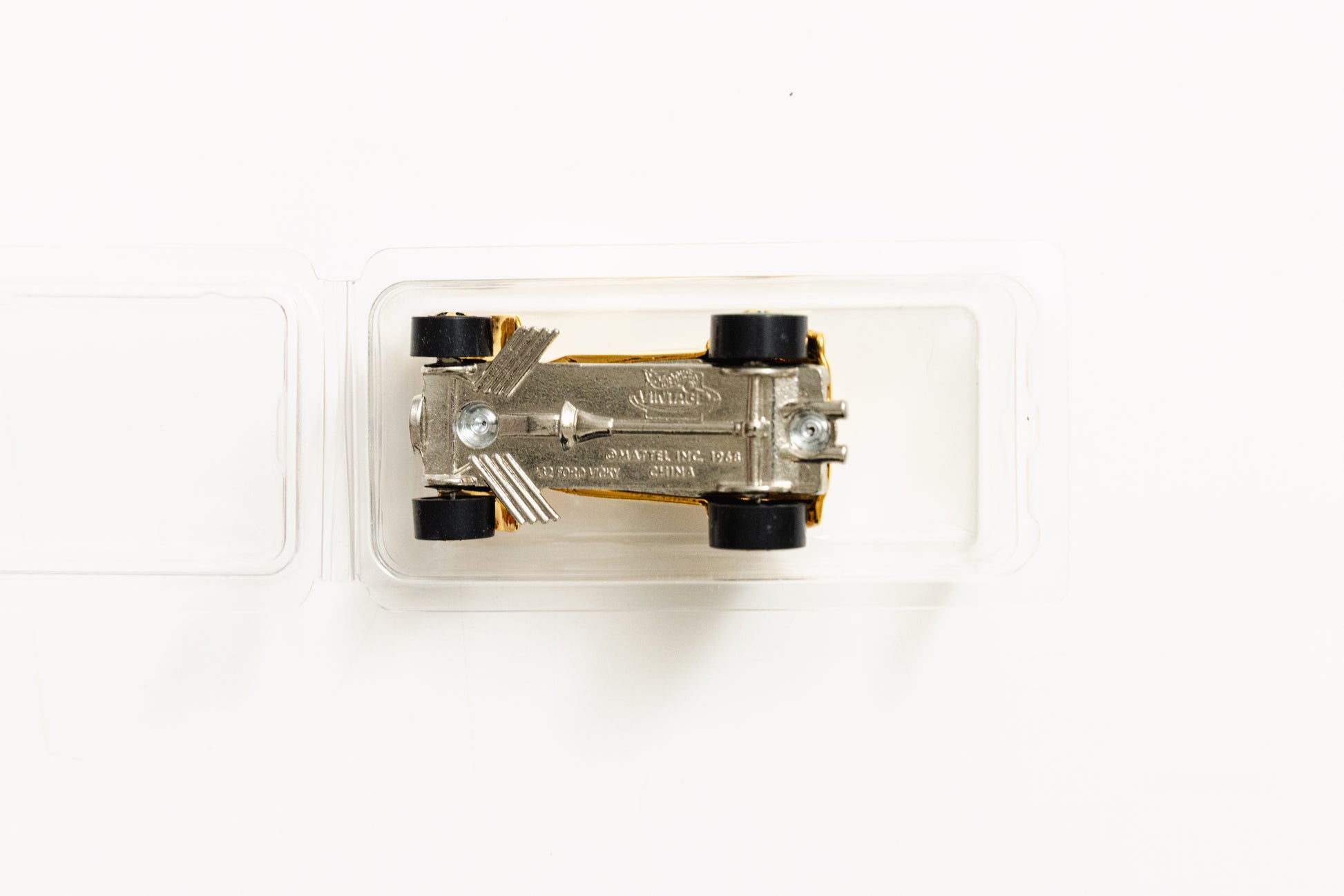 LOOSE '32 Ford Vicky - 1995 FAO Schwartz 3 Pack