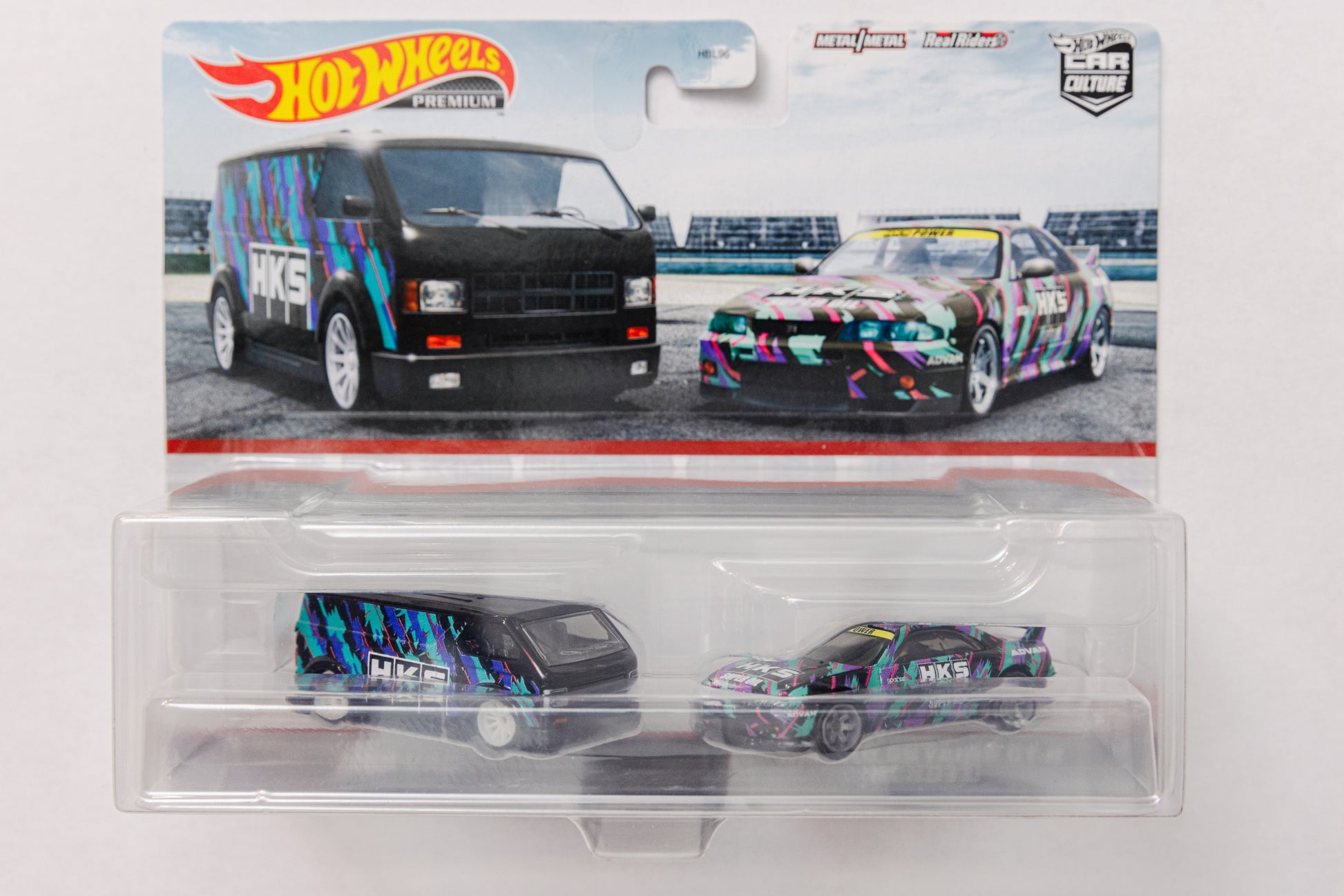 2 Pack Nissan Skyline GT-R R33 & HKS MBK Van