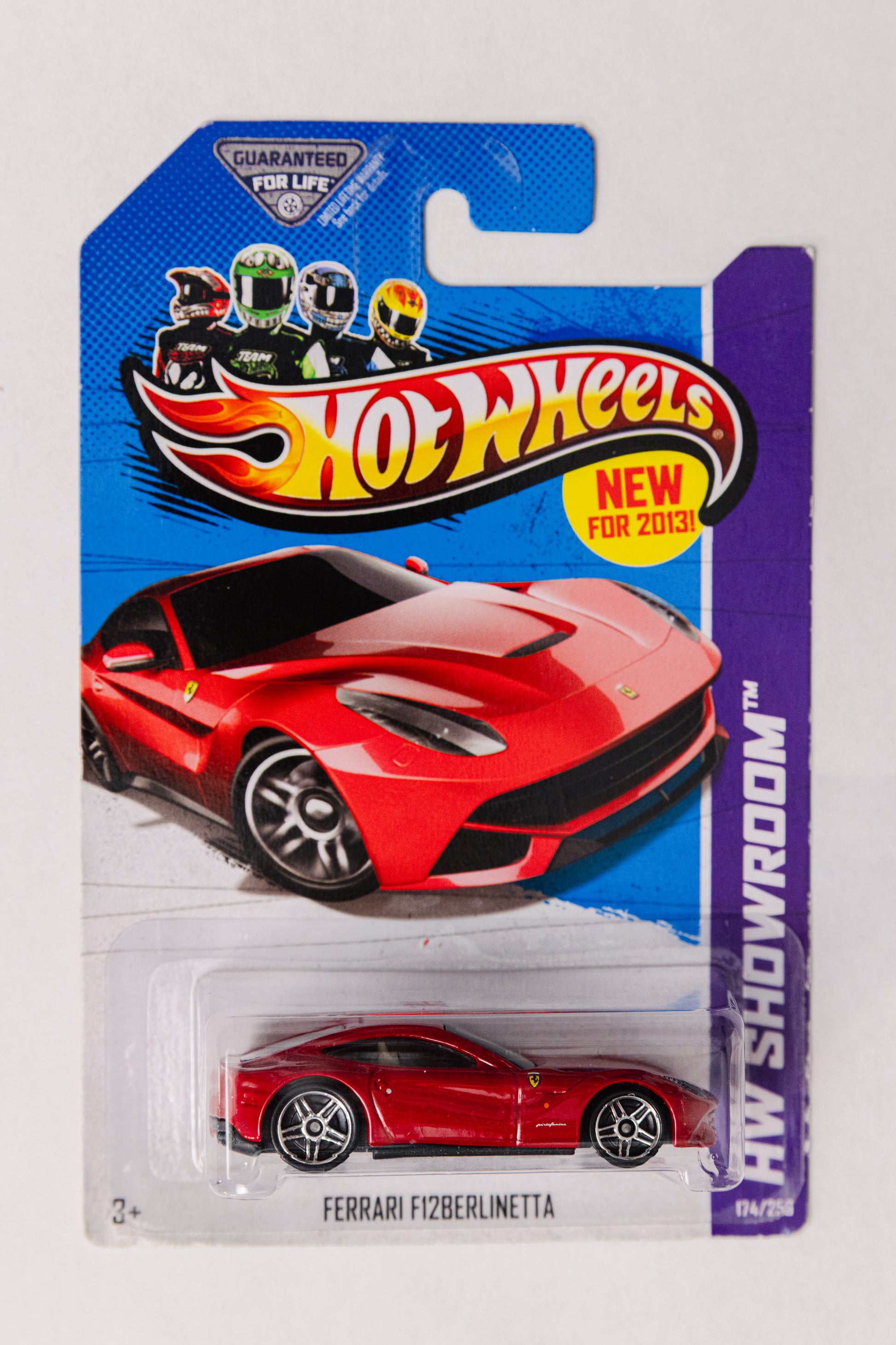 Ferrari F12 Berlinetta - HW Showroom 2013 New (Damaged Card)