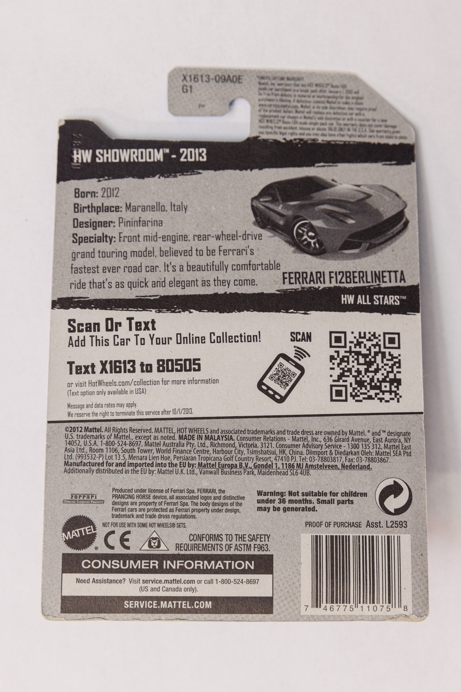 Ferrari F12 Berlinetta - HW Showroom 2013 New (Damaged Card)