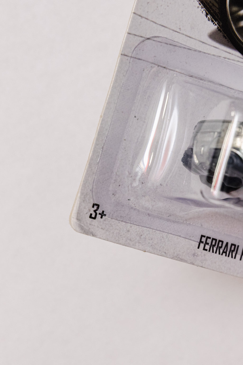 Ferrari F12 Berlinetta - HW Showroom 2013 New Zamac (Soft Corner)