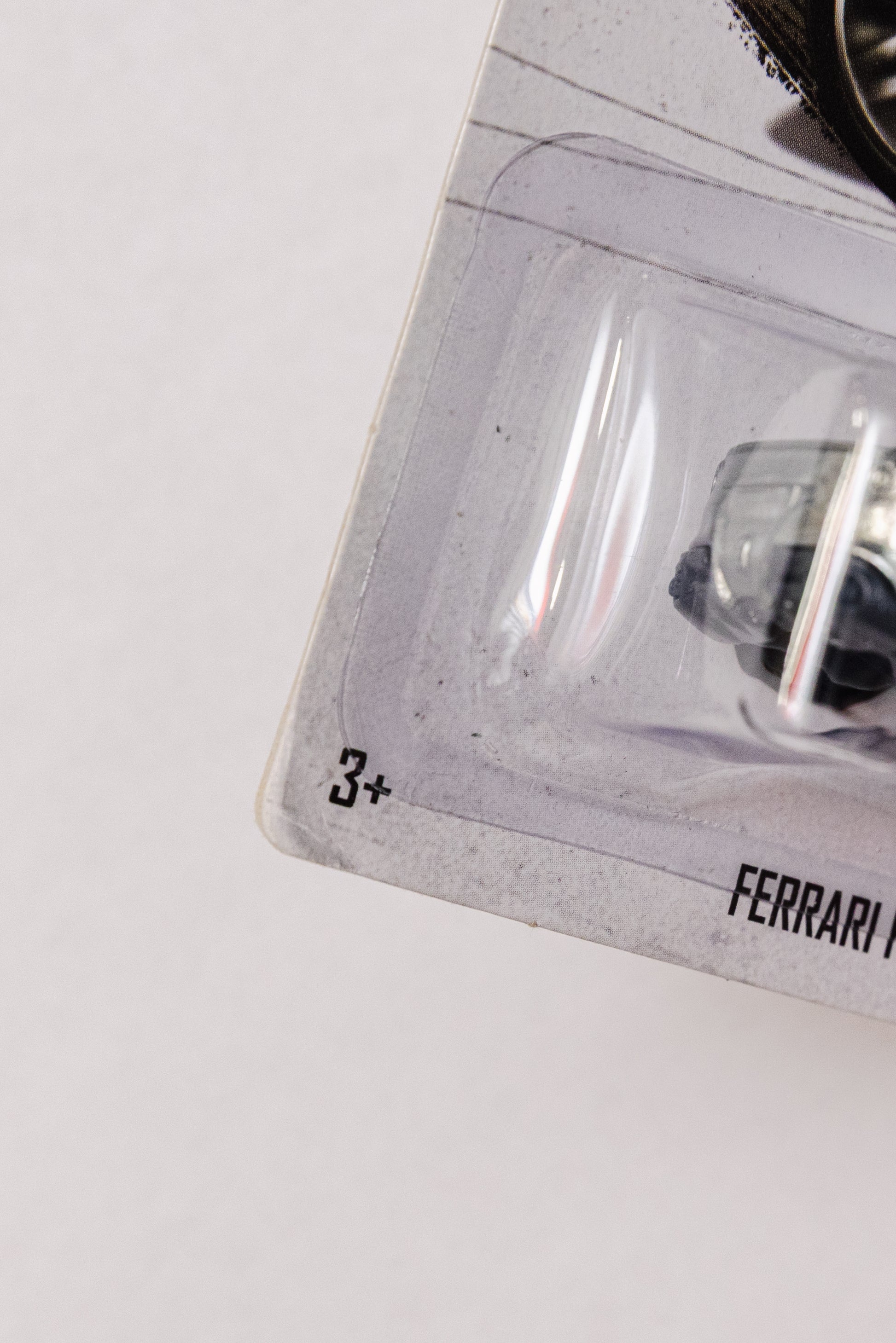 Ferrari F12 Berlinetta - HW Showroom 2013 New Zamac (Soft Corner)