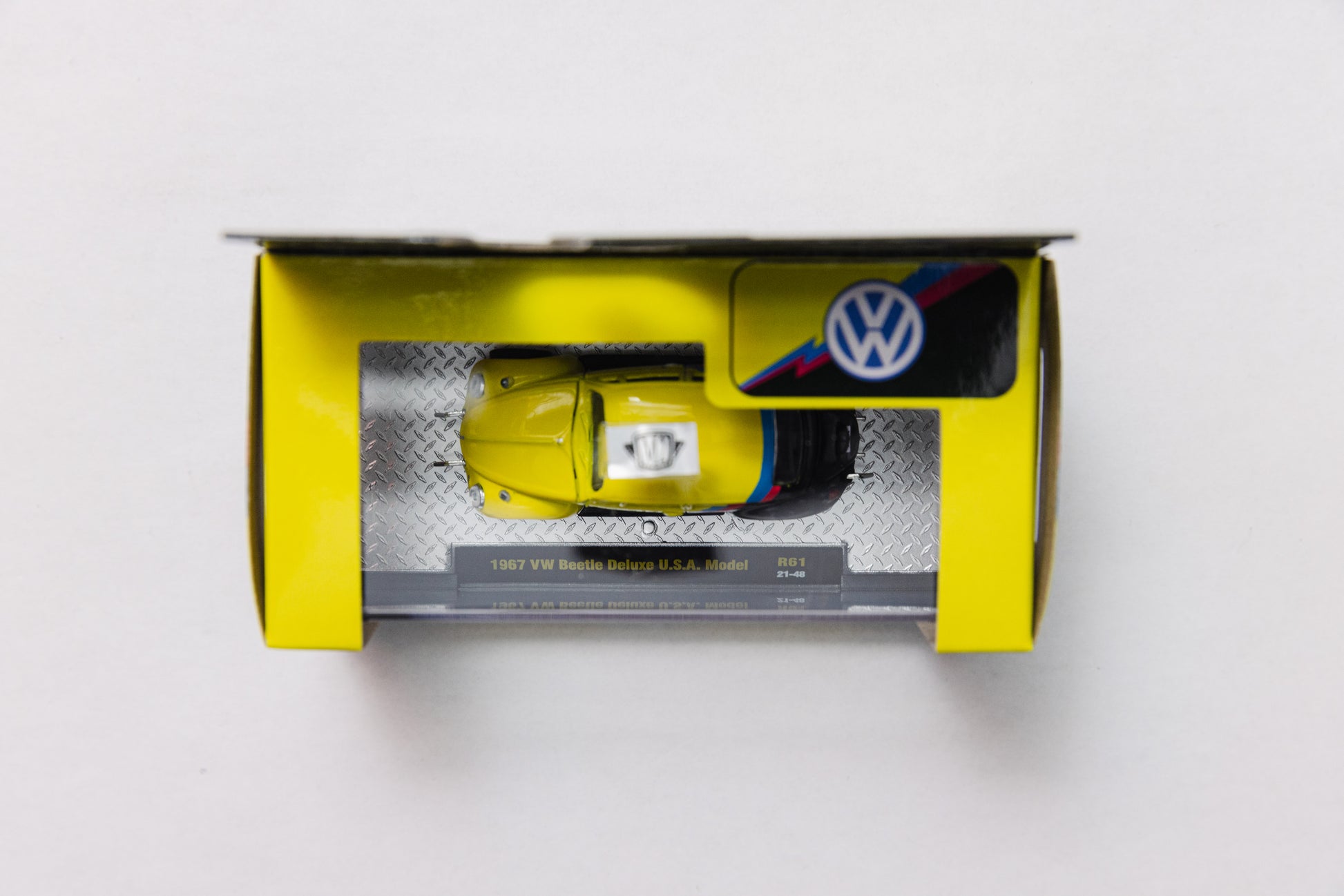 M2 Machines Volkswagen Beetle Deluxe