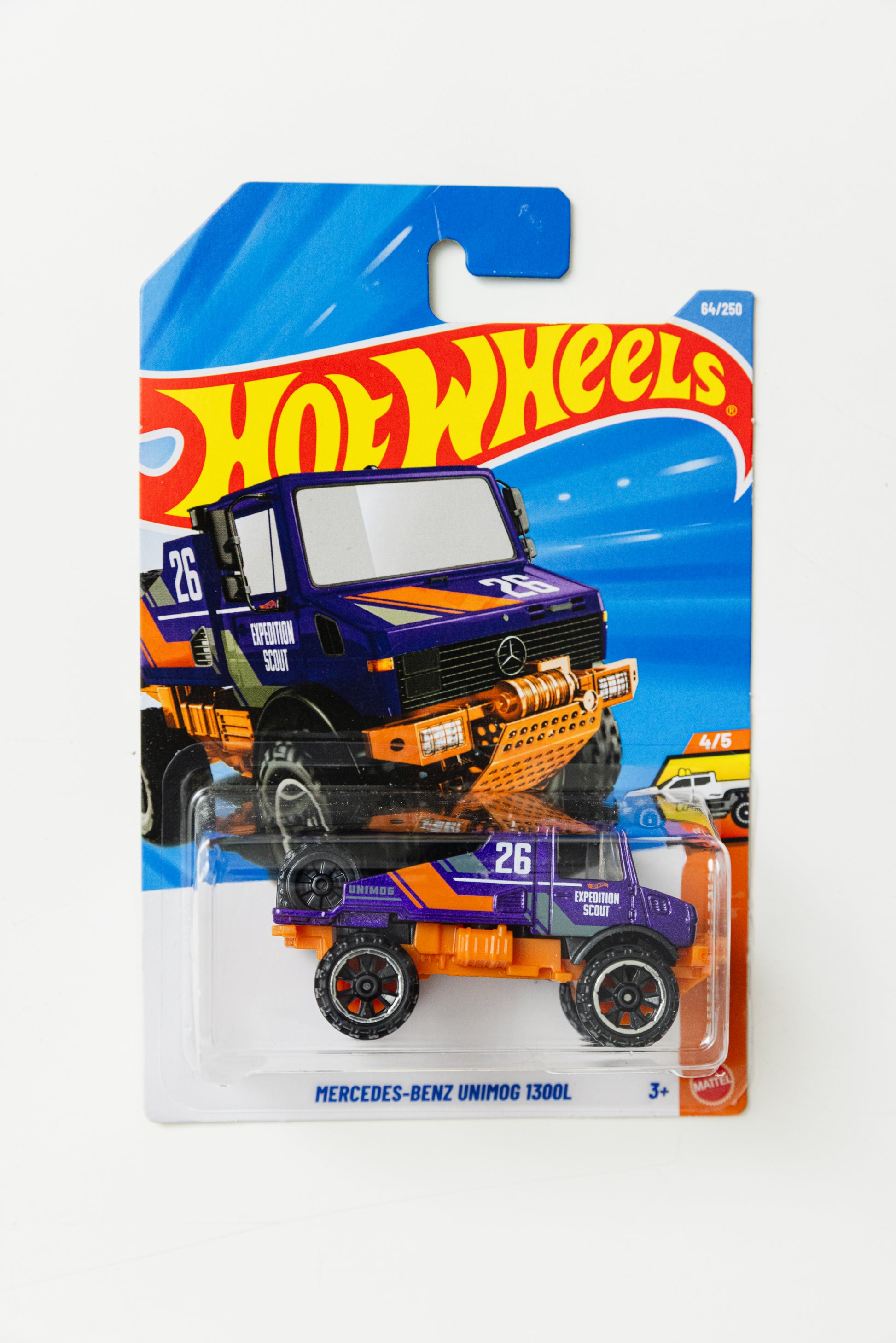 Mercedes-Benz Unimog 1300L (Soft Corners)