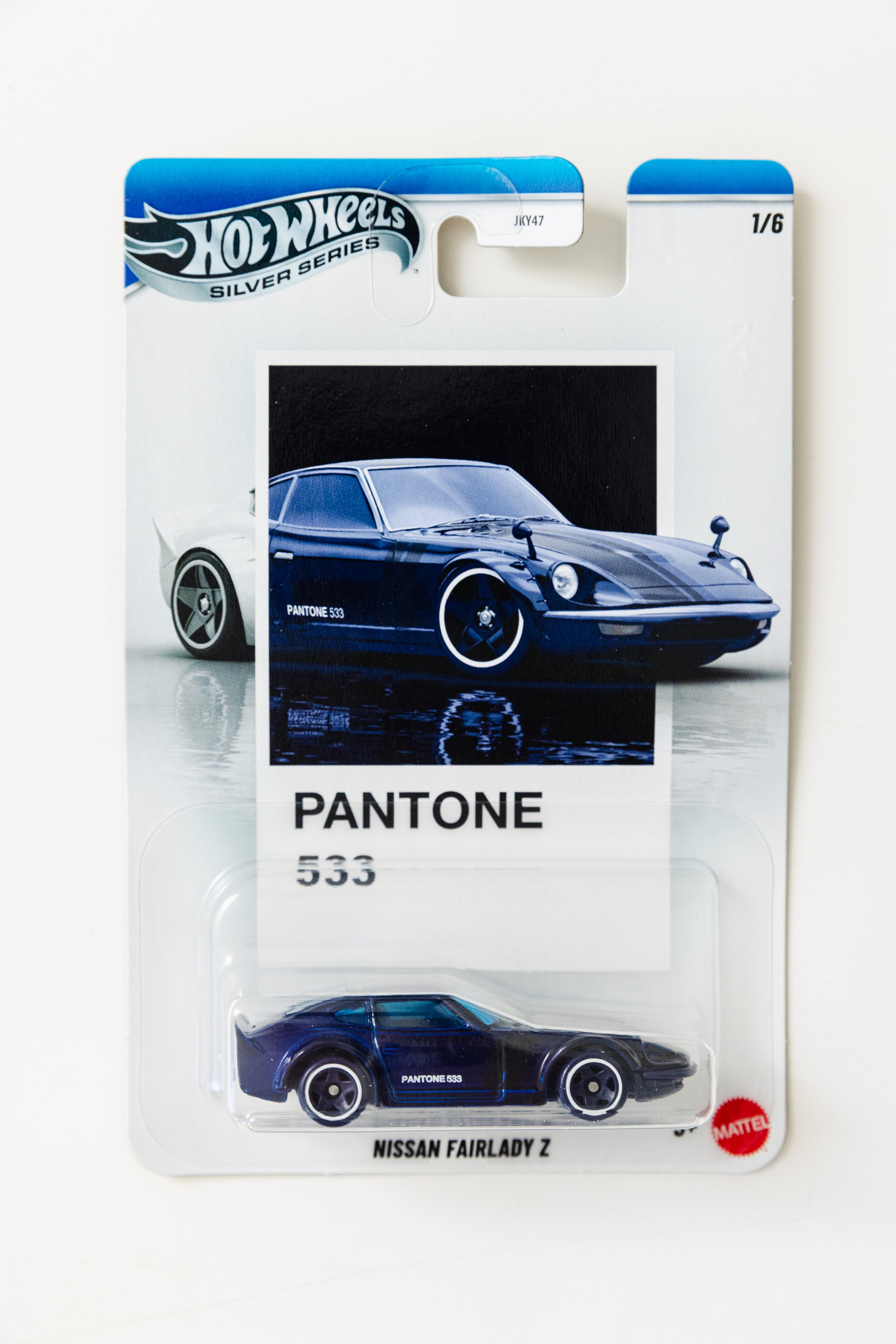 Pantone Nissan Fairlady Z - 1/6 (Bent Card)