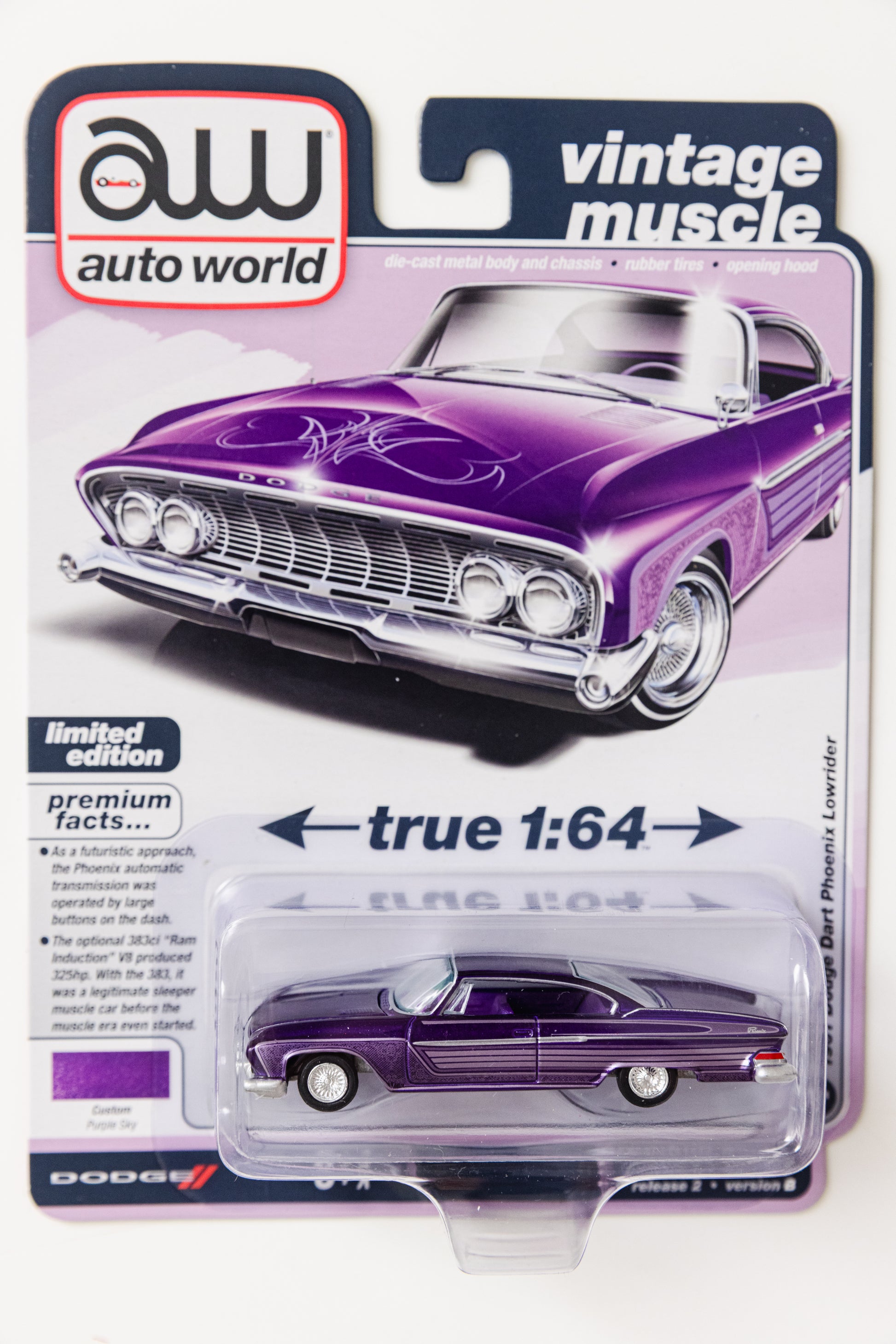 Auto World 1961 Dodge Dart Phoenix Lowrider