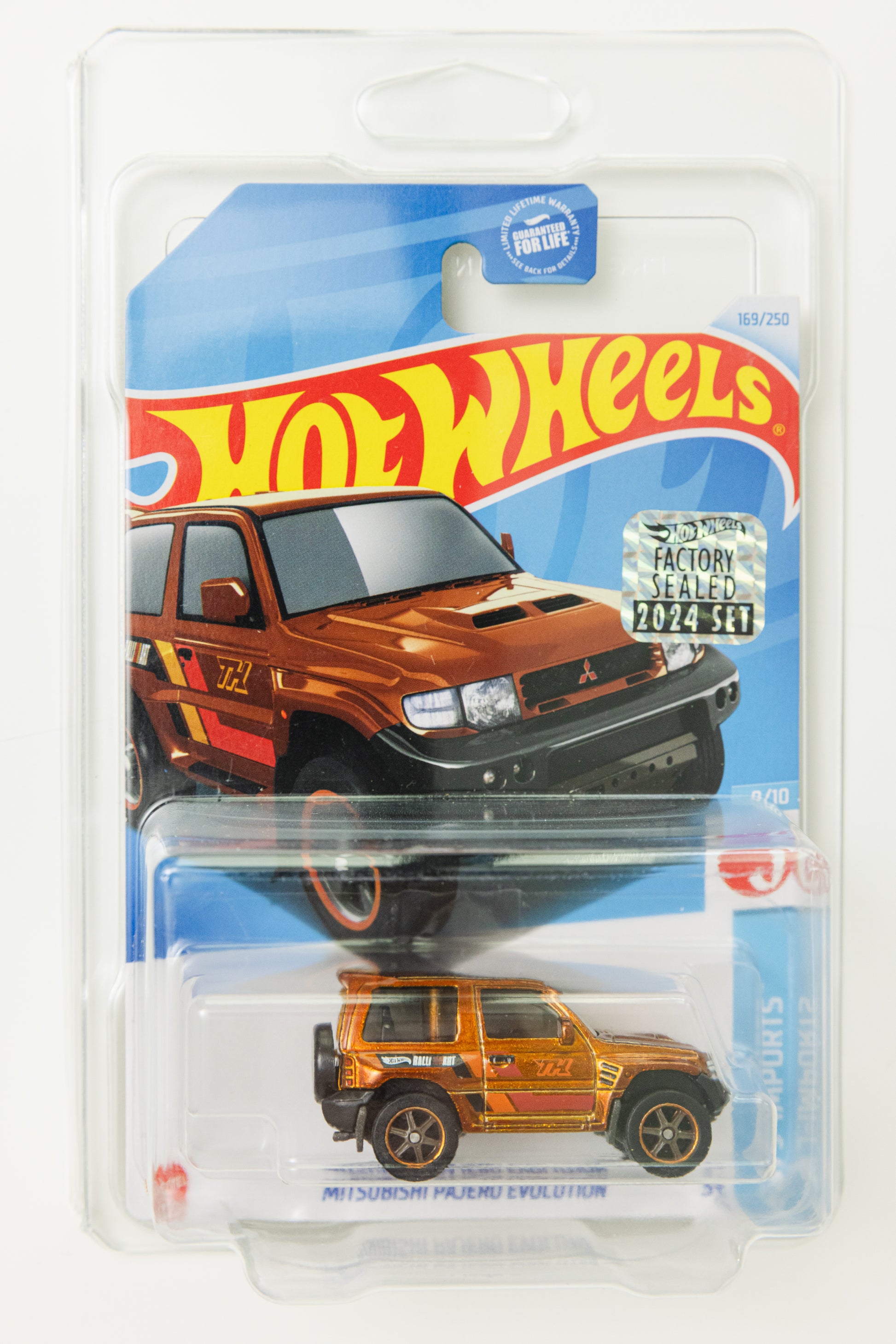 Mitsubishi Pajero Evolution SUPER TH - FACTORY SEALED HW J-Imports (Edge Dent)