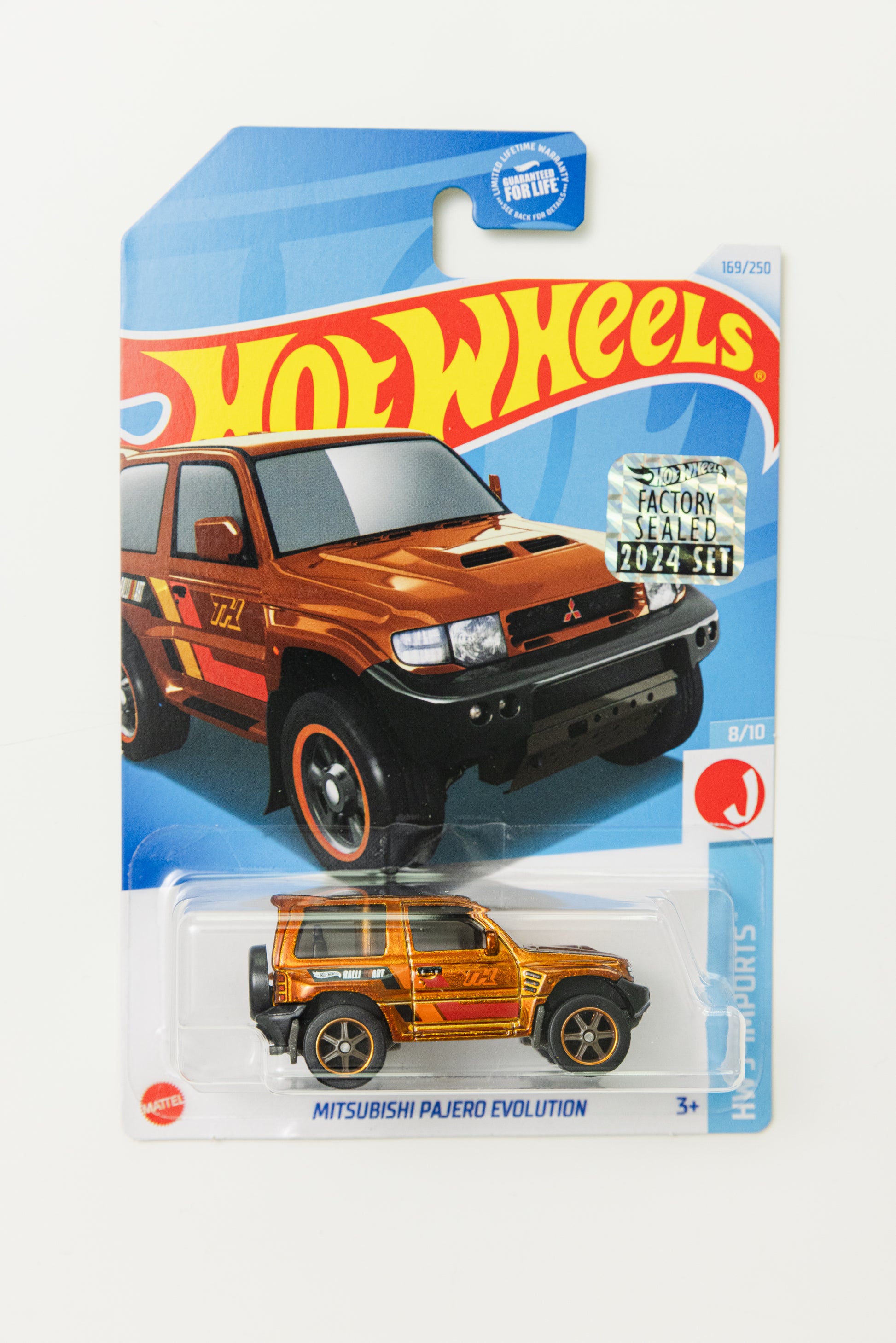 Mitsubishi Pajero Evolution SUPER TH - FACTORY SEALED HW J-Imports (Edge Dent)