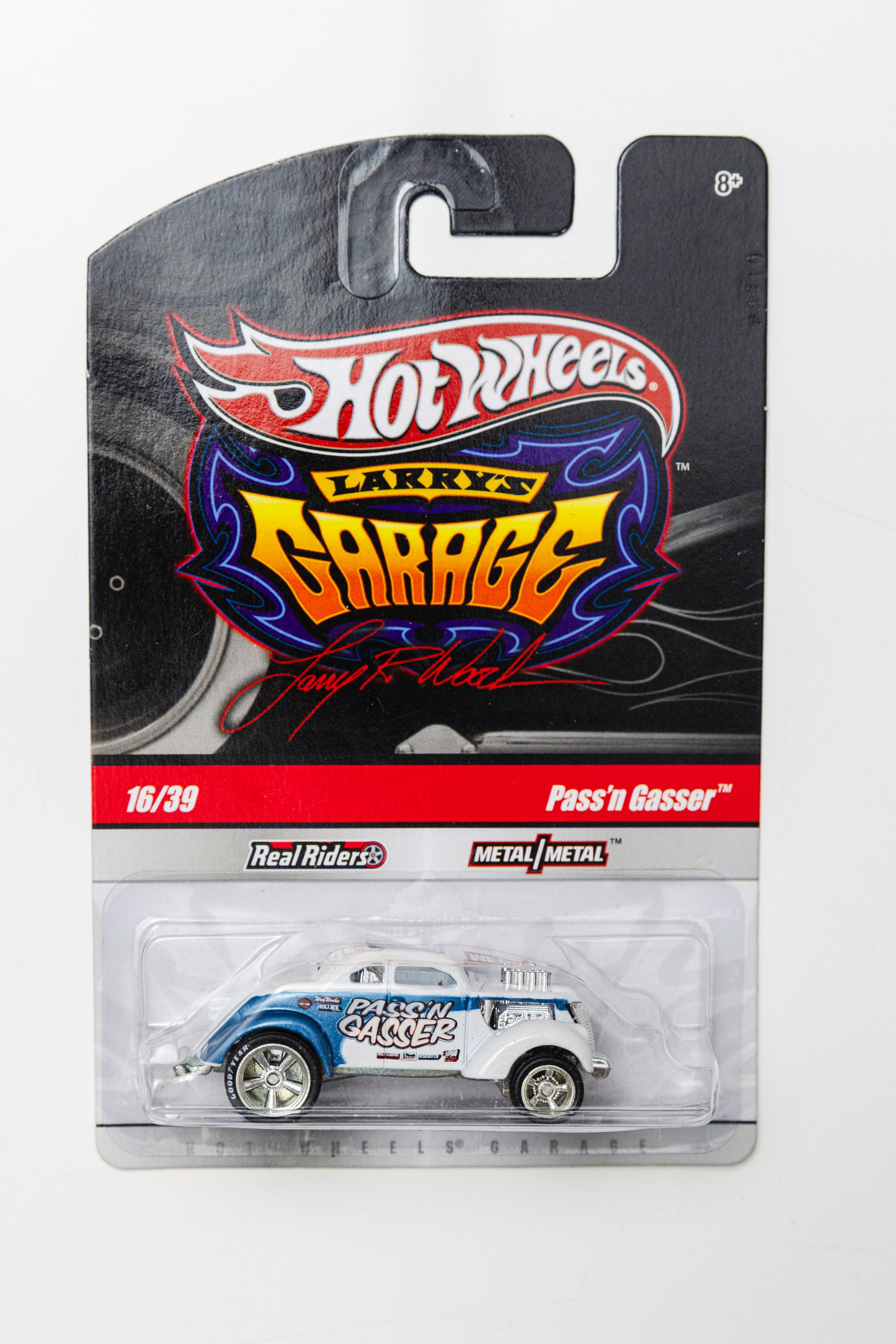Larry's Garage Pass'N Gasser 16/39 (Damaged Blister)
