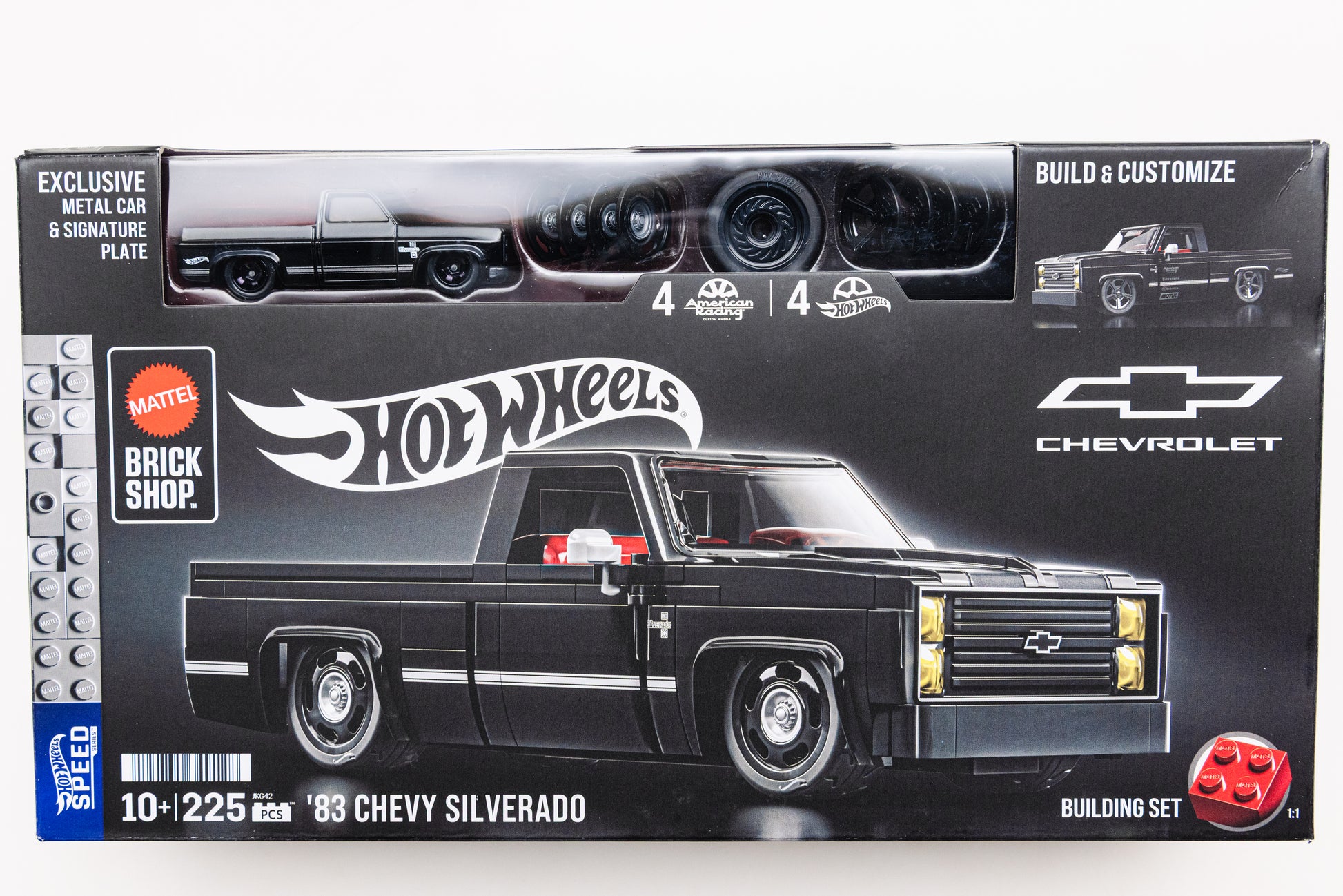 Brick Shop '83 Chevy Silverado (Damaged Box)