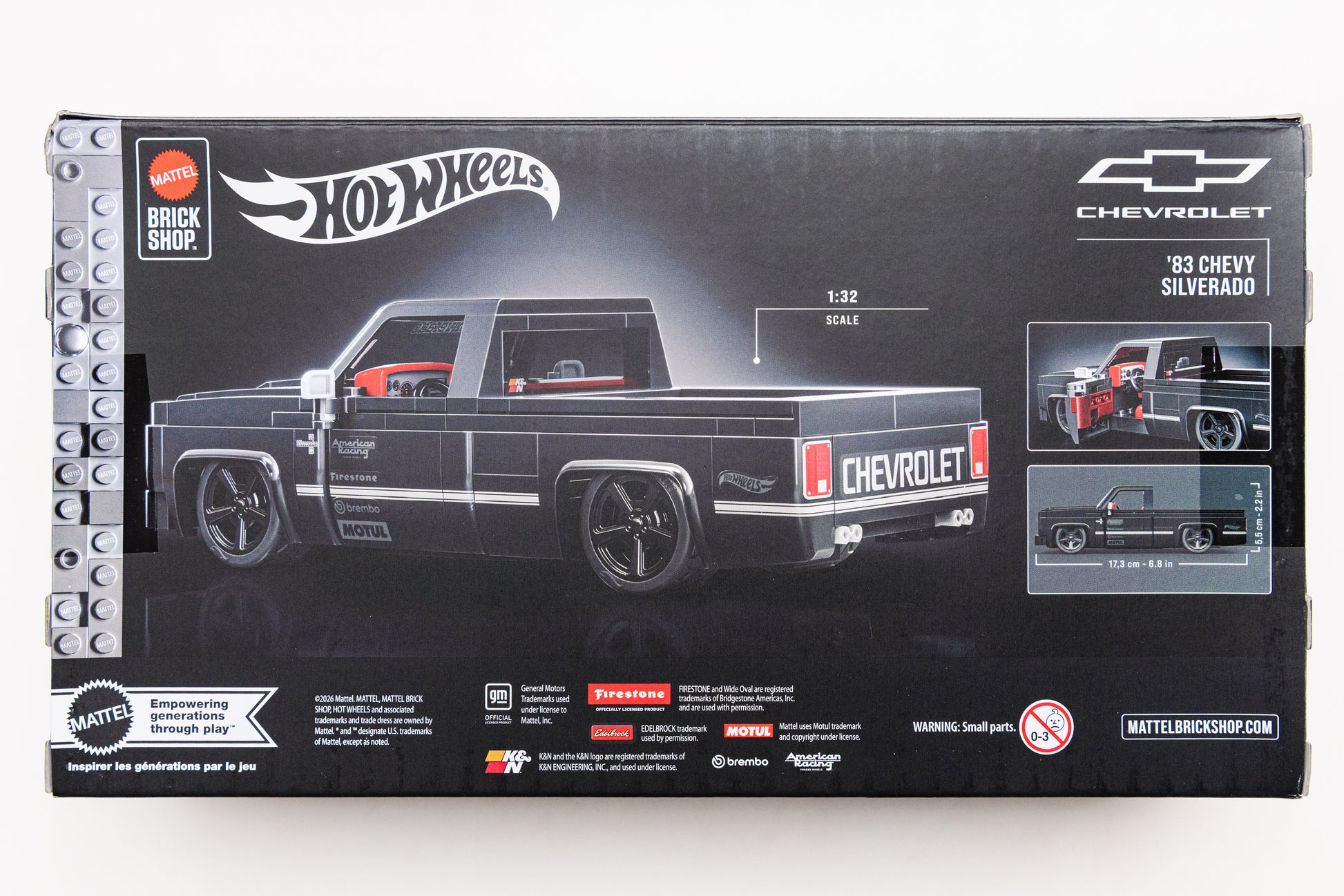 Brick Shop '83 Chevy Silverado (Damaged Box)