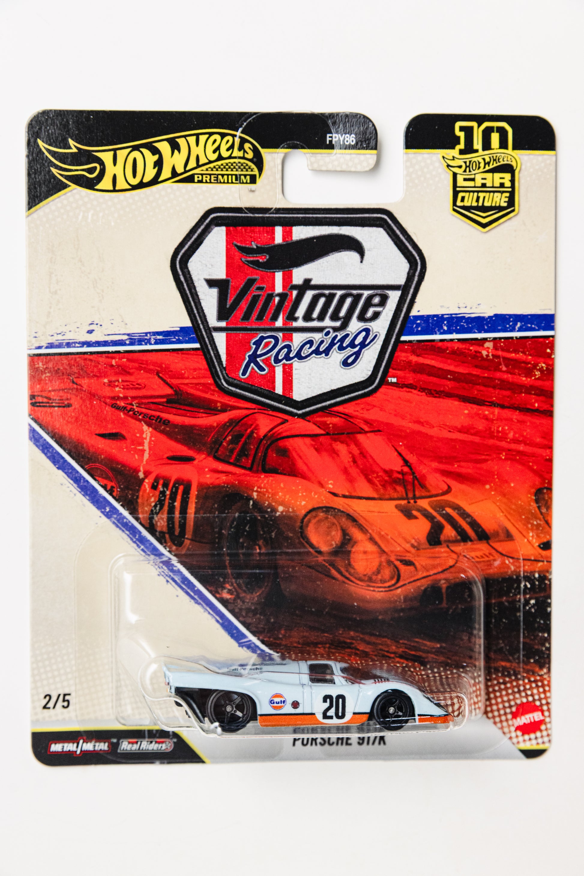 Vintage Racing Porsche 917K - 2/5