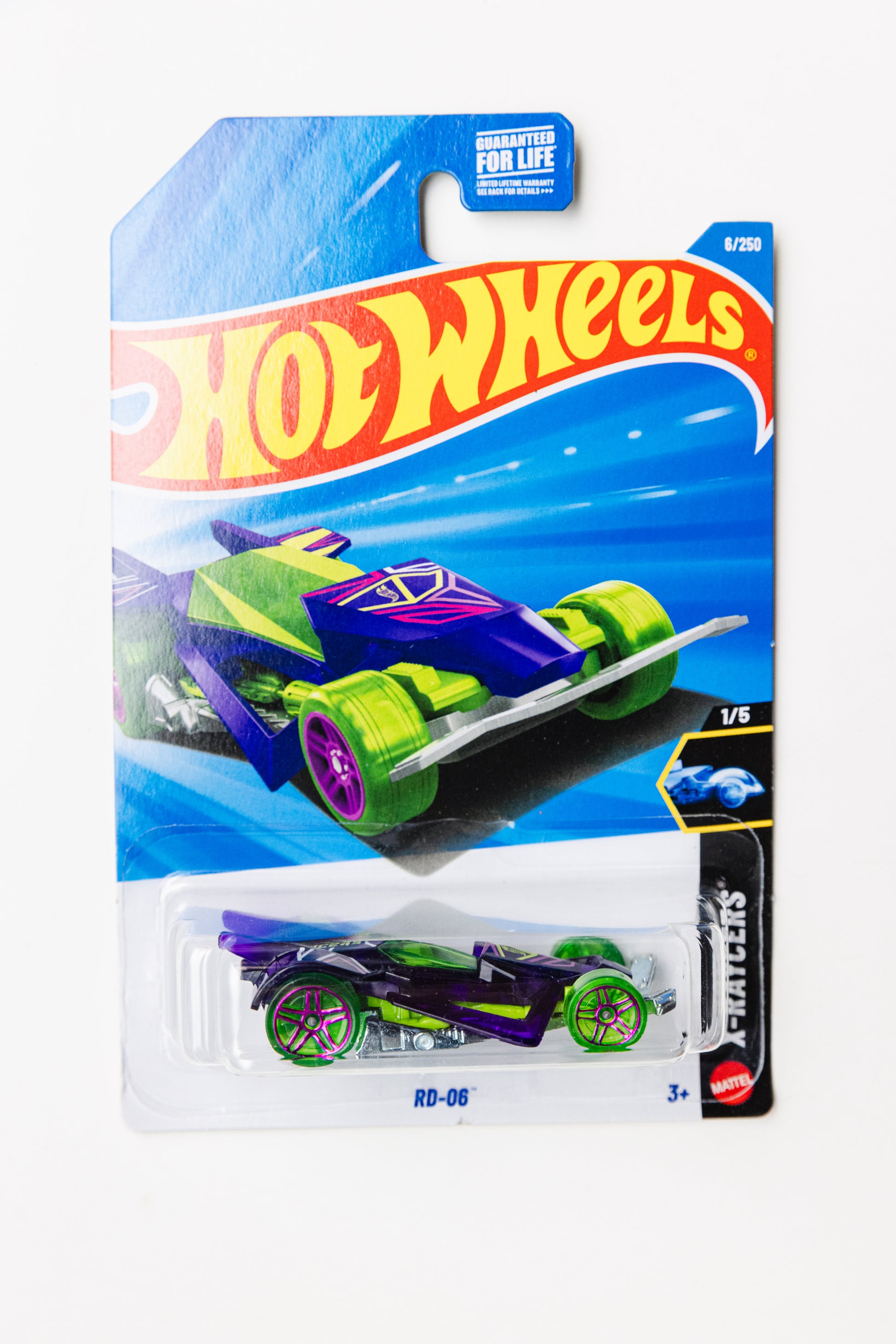 RD-06 - X-Raycers (Damaged Card)