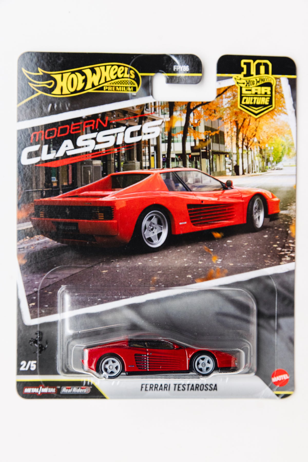 Modern Classics Ferrari Testarossa - 2/5 (Damaged Card)