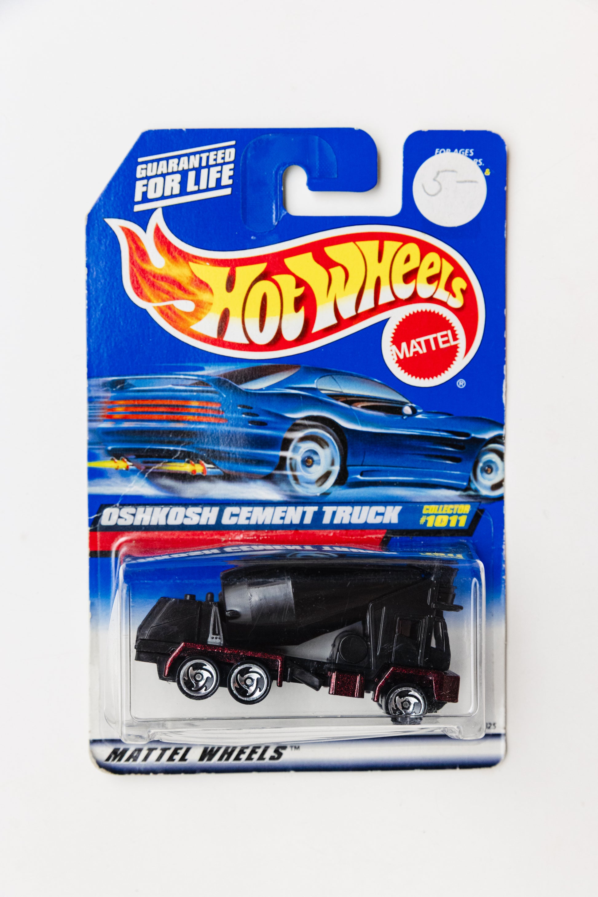 Oshkosh Cement Truck - #1011 (Damaged Blister+Card)