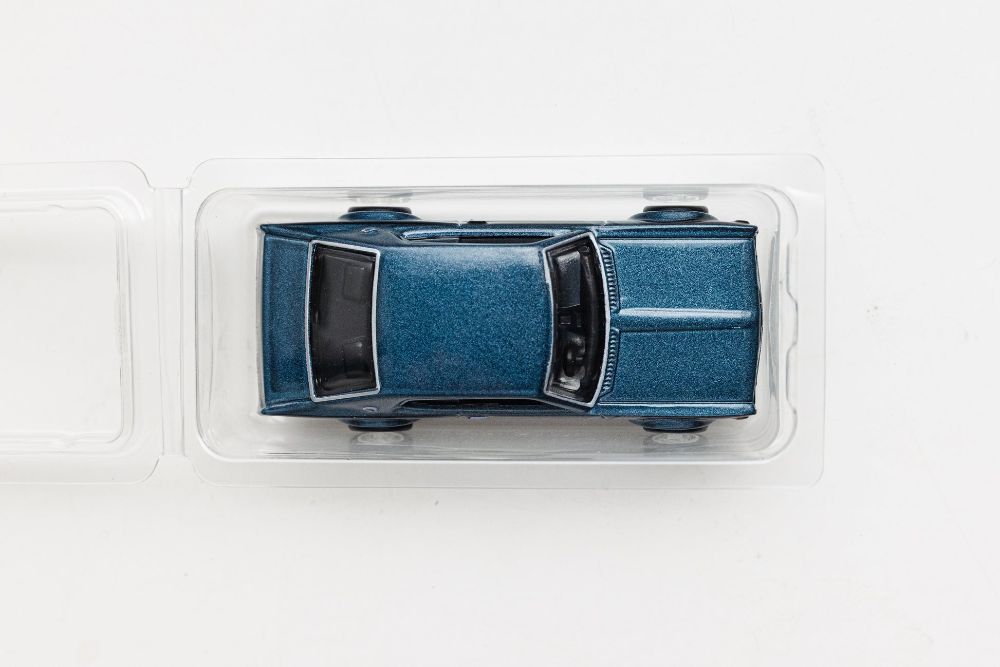 Loose Nissan Laurel 2000SGX - Boulevard