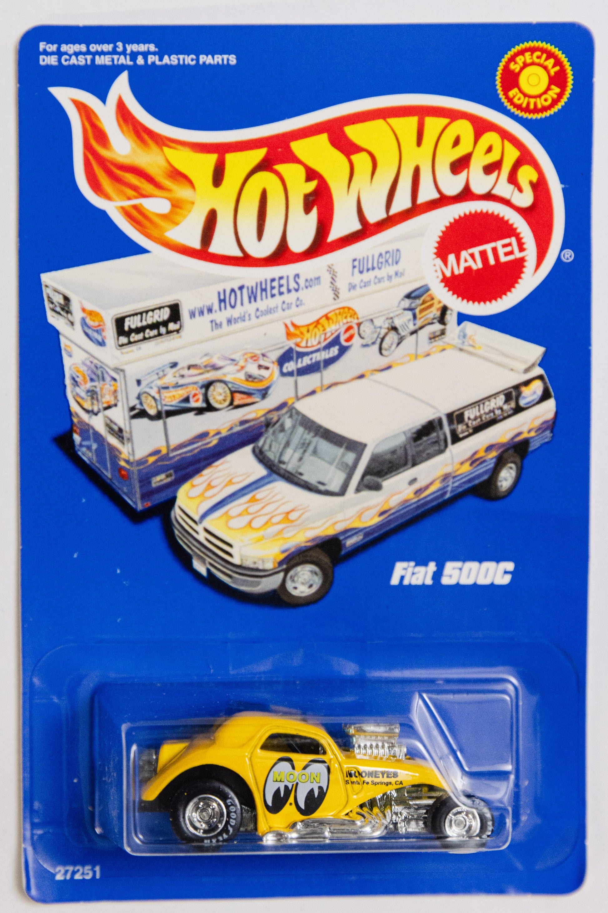 Mooneyes Fiat 500c - Special Edition Yellow