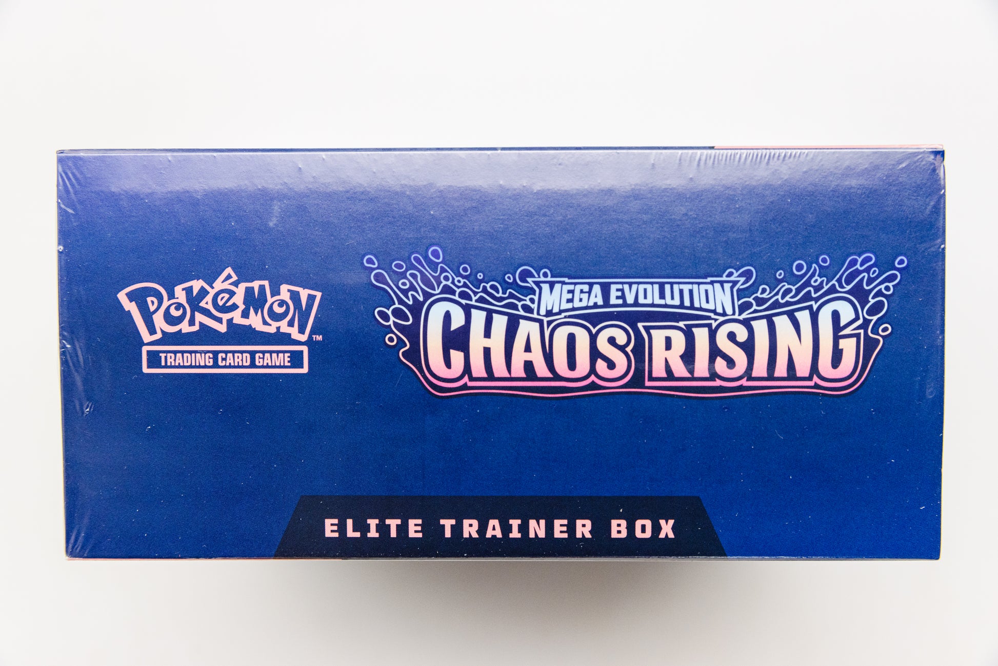 Pokemon TCG - Chaos Rising Elite Trainer Box (SEALED with small tear)