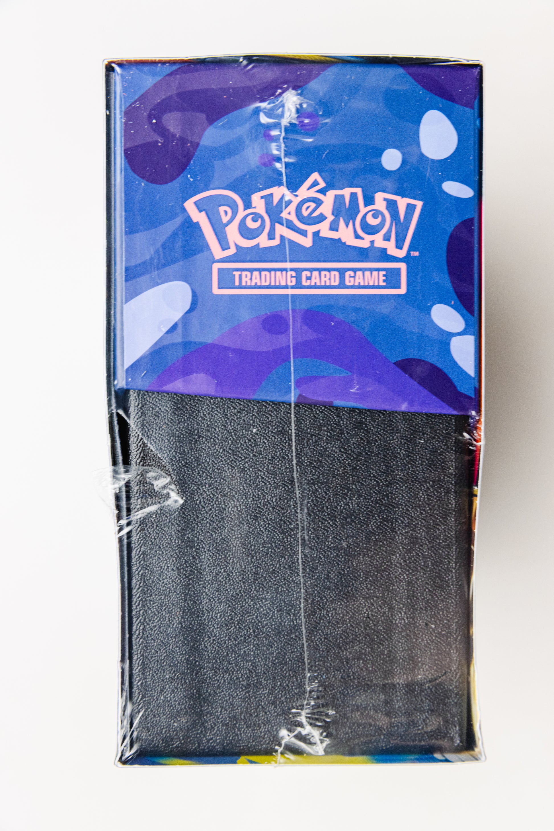 Pokemon TCG - Chaos Rising Elite Trainer Box (SEALED with small tear)