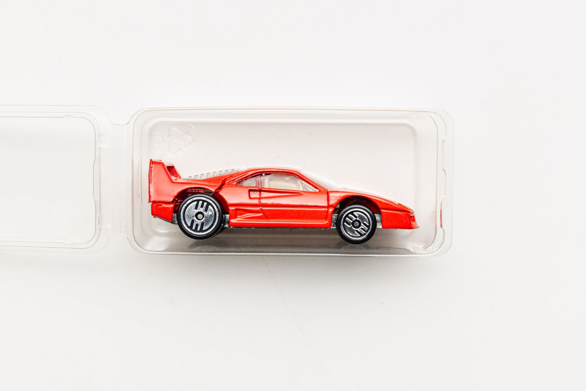 LOOSE Ferrari F40 - Mainline