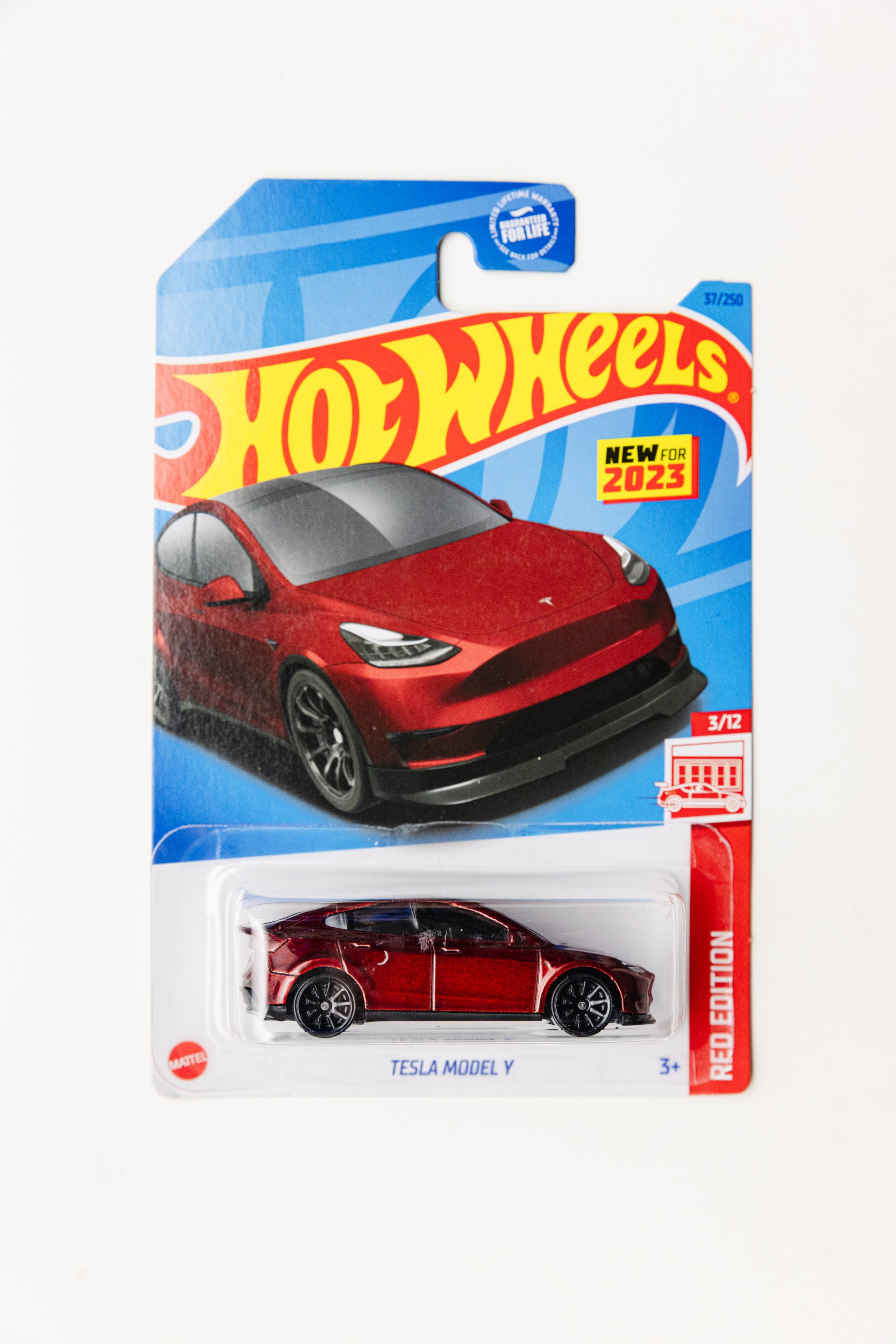 Tesla Model Y - RED Edition (Soft Corners)