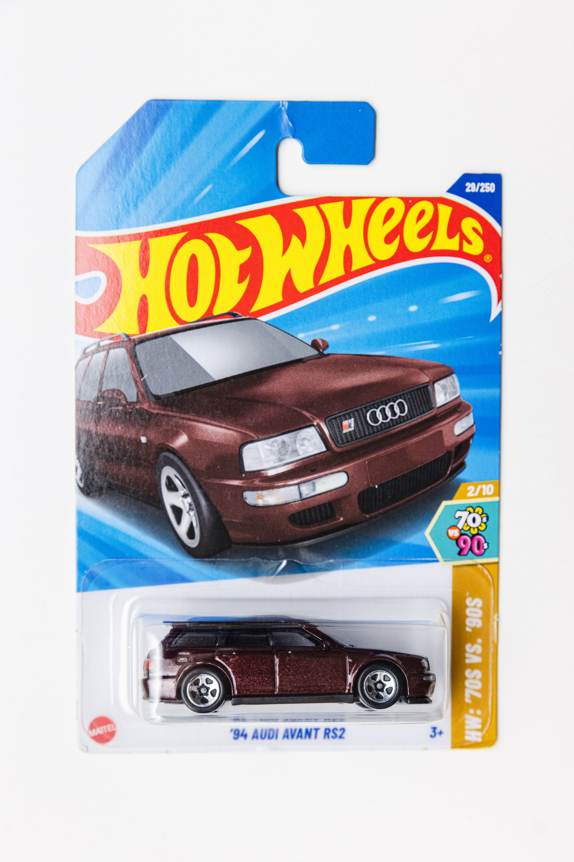 '94 Audi Avant RS2 - HW: '70s Vs. '90s (Damaged Card)