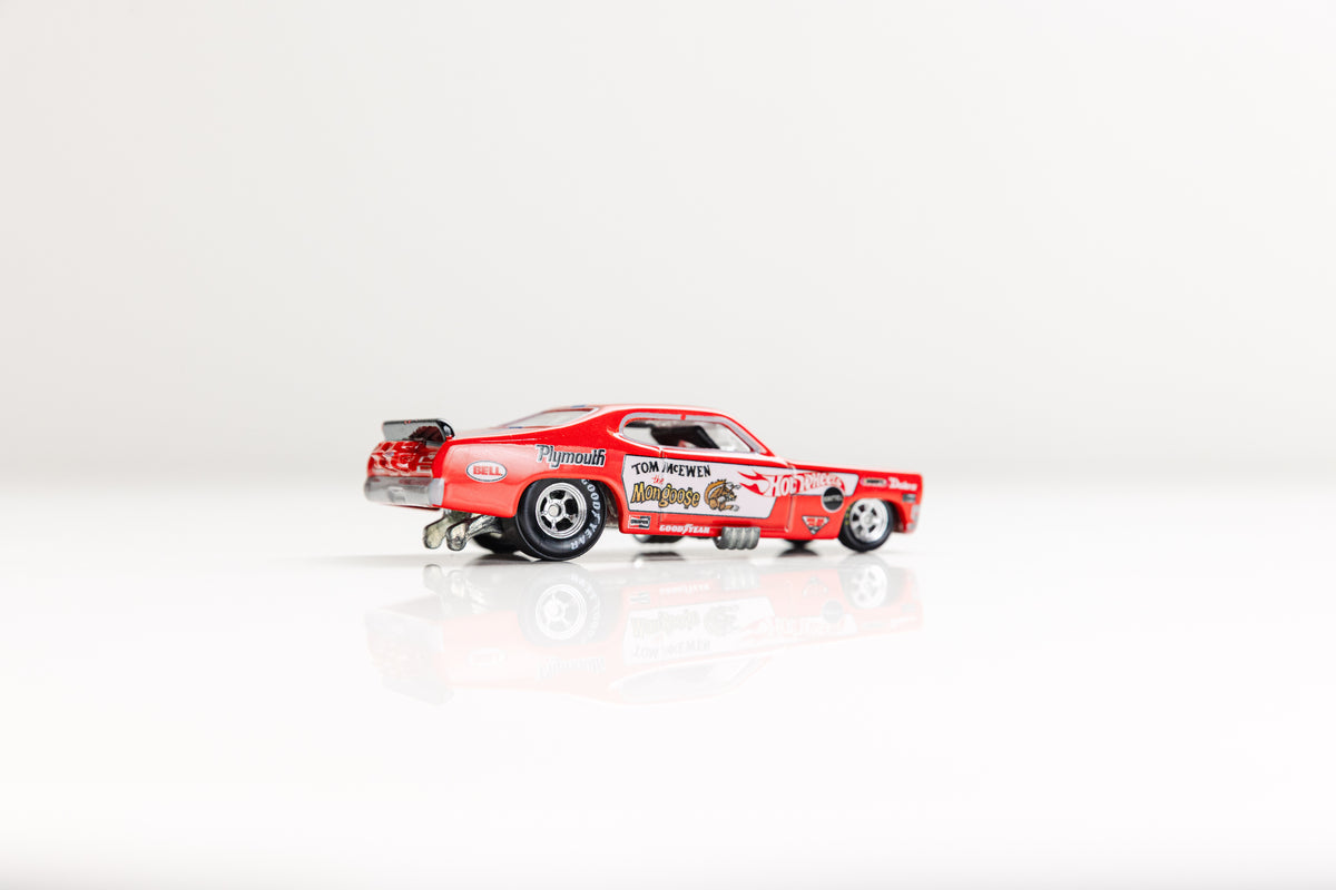 LOOSE Mongoose Plymouth Duster - Team Transport