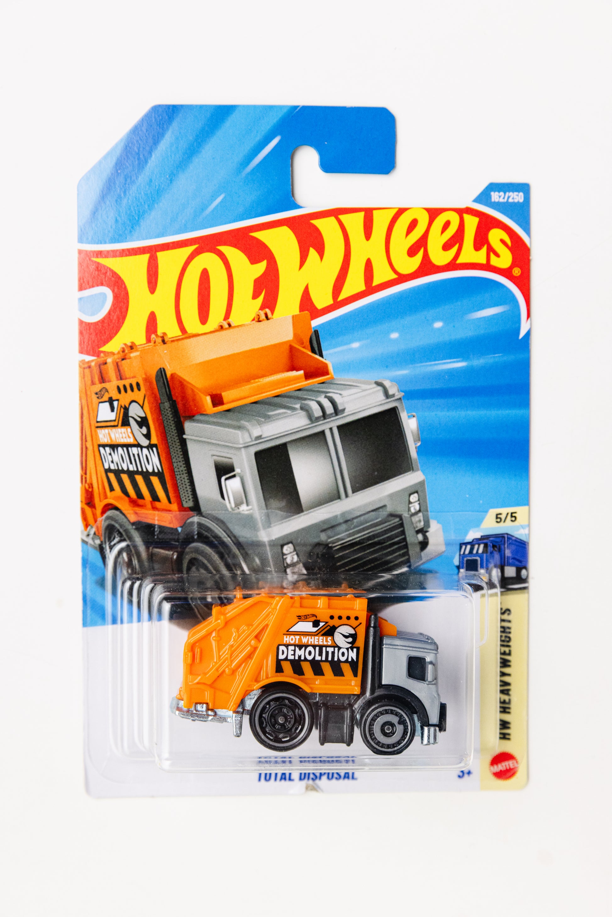 Total Disposal TREASURE HUNT - HW Heavyweights (Damaged Card)