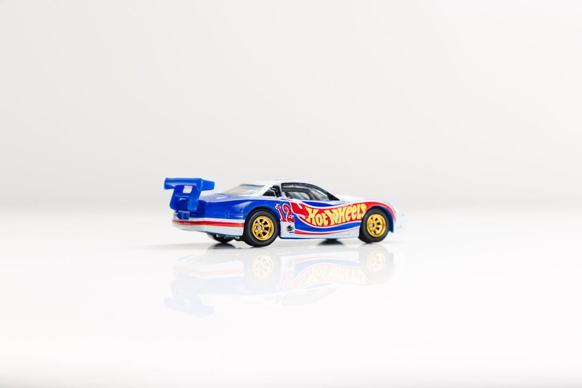 LOOSE Olds Aurora GTS-1 - Racing