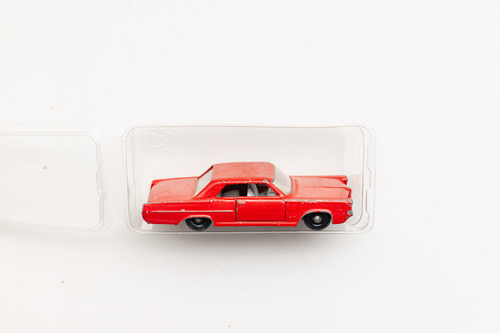 LOOSE Lesney Pontiac G.P Sports Coupe - No. 22