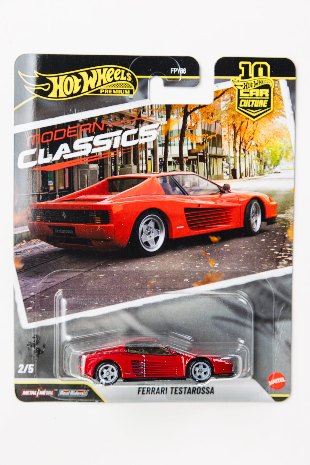 Modern Classics Ferrari Testarossa - 2/5 (Damaged Card)