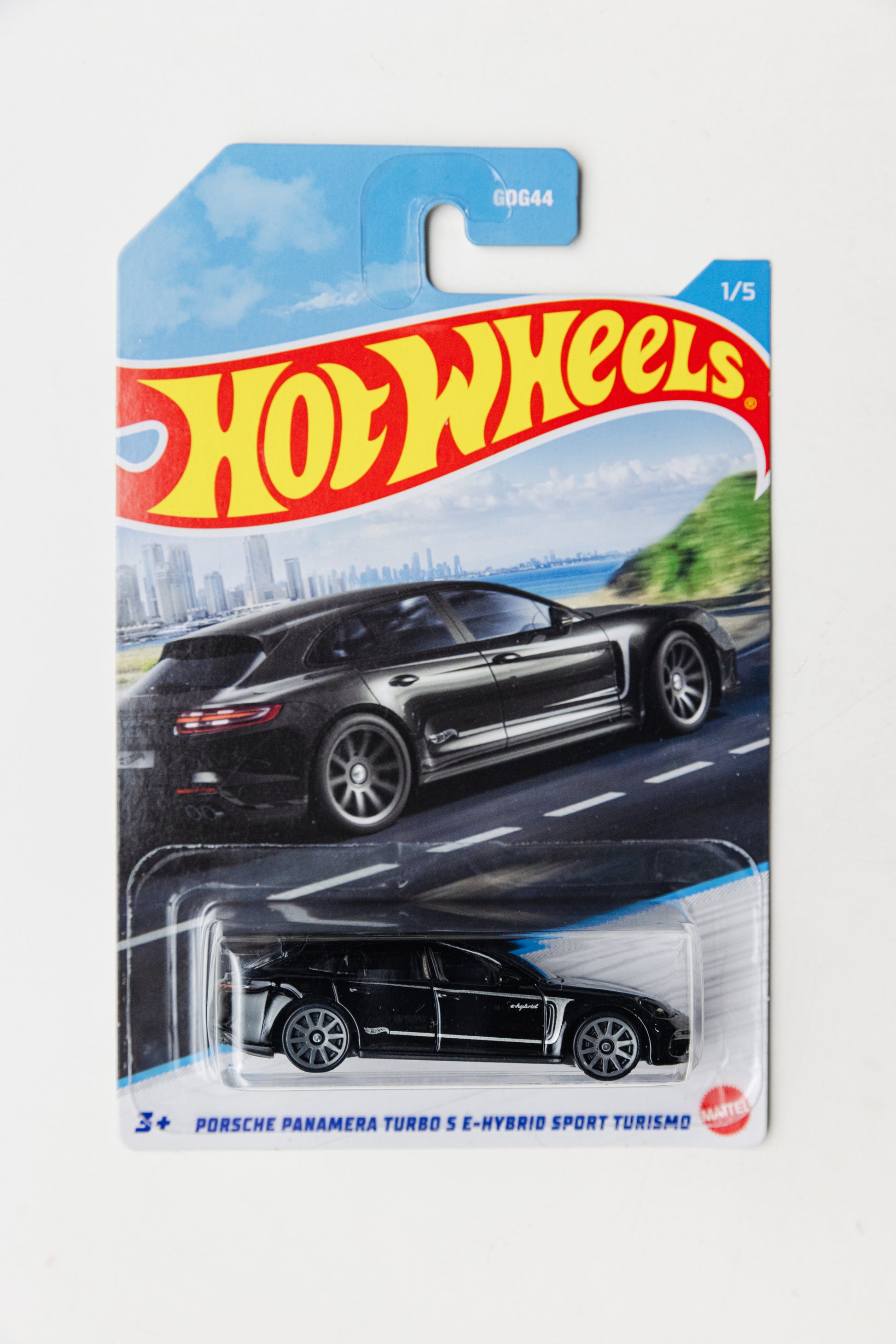 Luxury Sedans Series Porsche Panamera Turbo S E-Hybrid - 1/5 (Damaged Card)