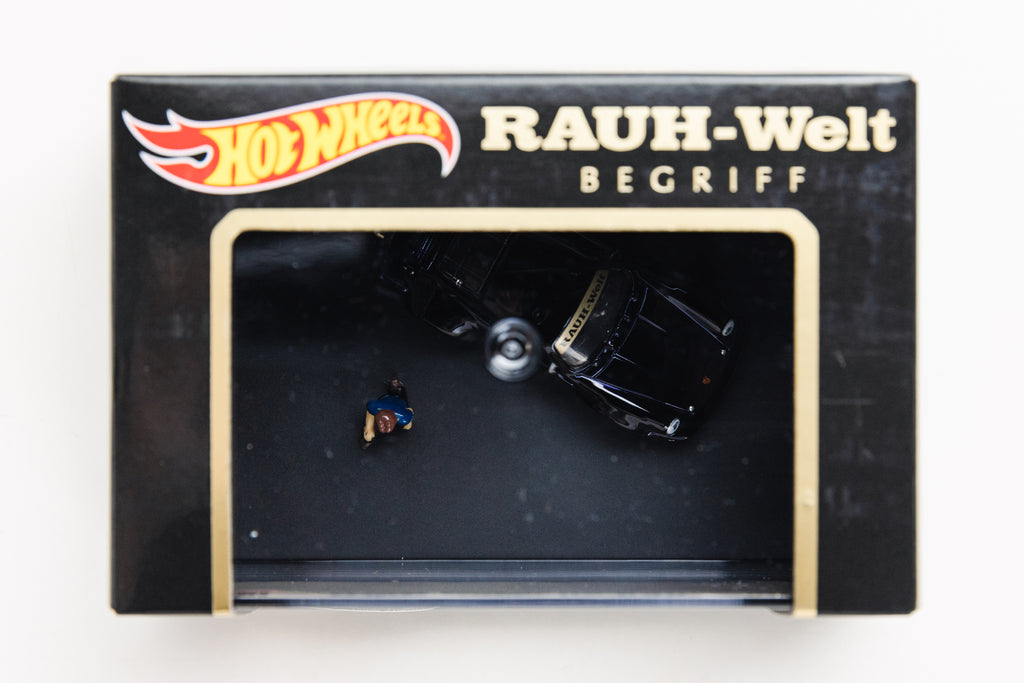 RLC RWB Porsche 930 (w/Nakai) - (UNSEALED)