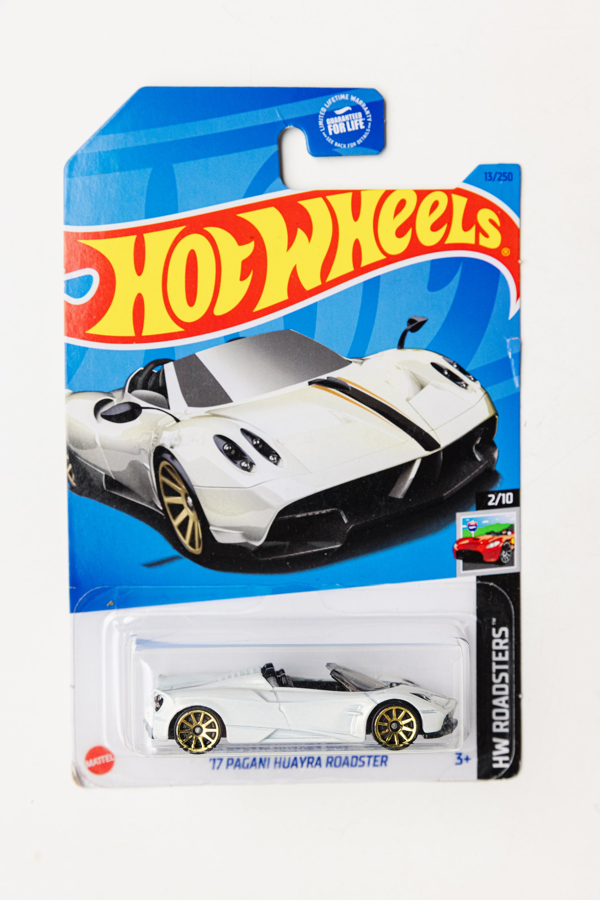 '17 Pagani Huayra Roadster - HW Roadsters (Damaged Card)