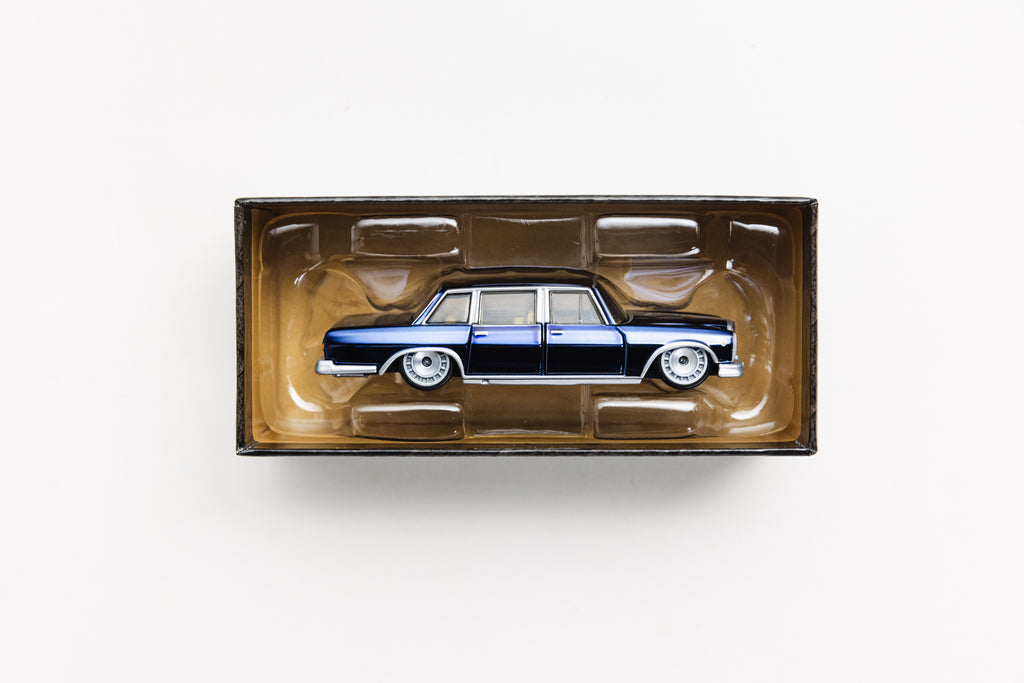 RLC Mercedes-Benz 600 - (UNSEALED)