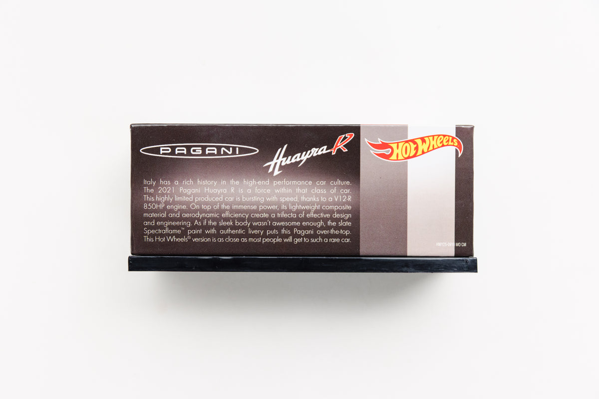 RLC '21 Pagani Huayra R - (UNSEALED)