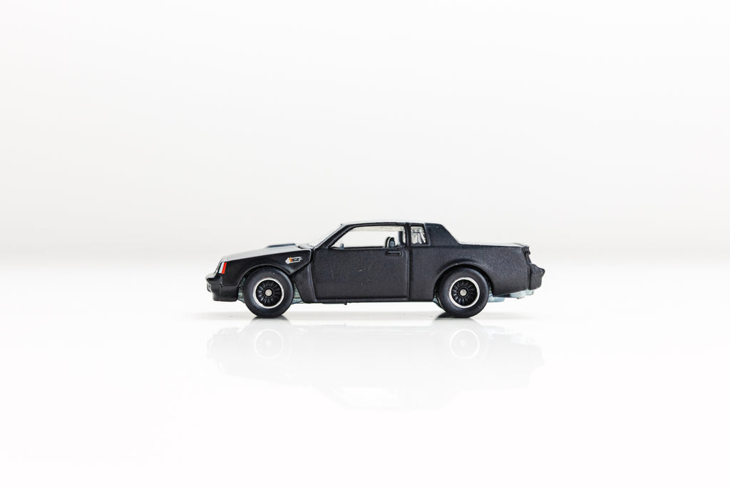 LOOSE Buick Grand National - Boulevard