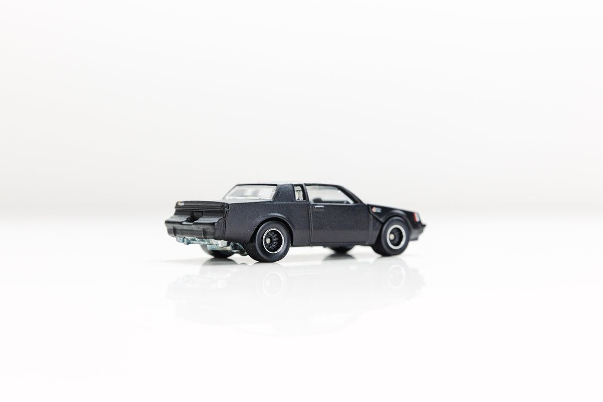 LOOSE Buick Grand National - Boulevard