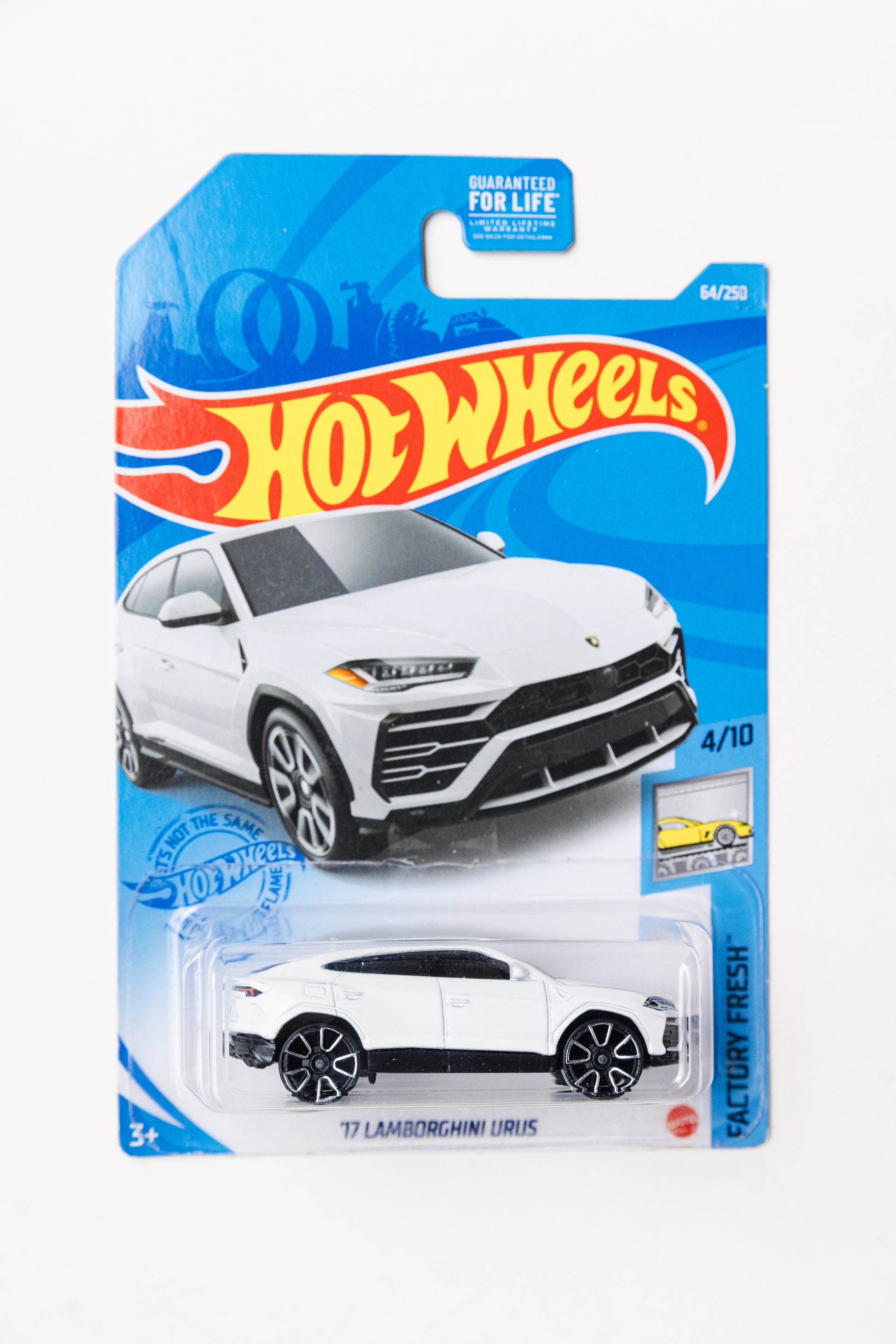 '17 Lamborghini Urus - Factory Fresh