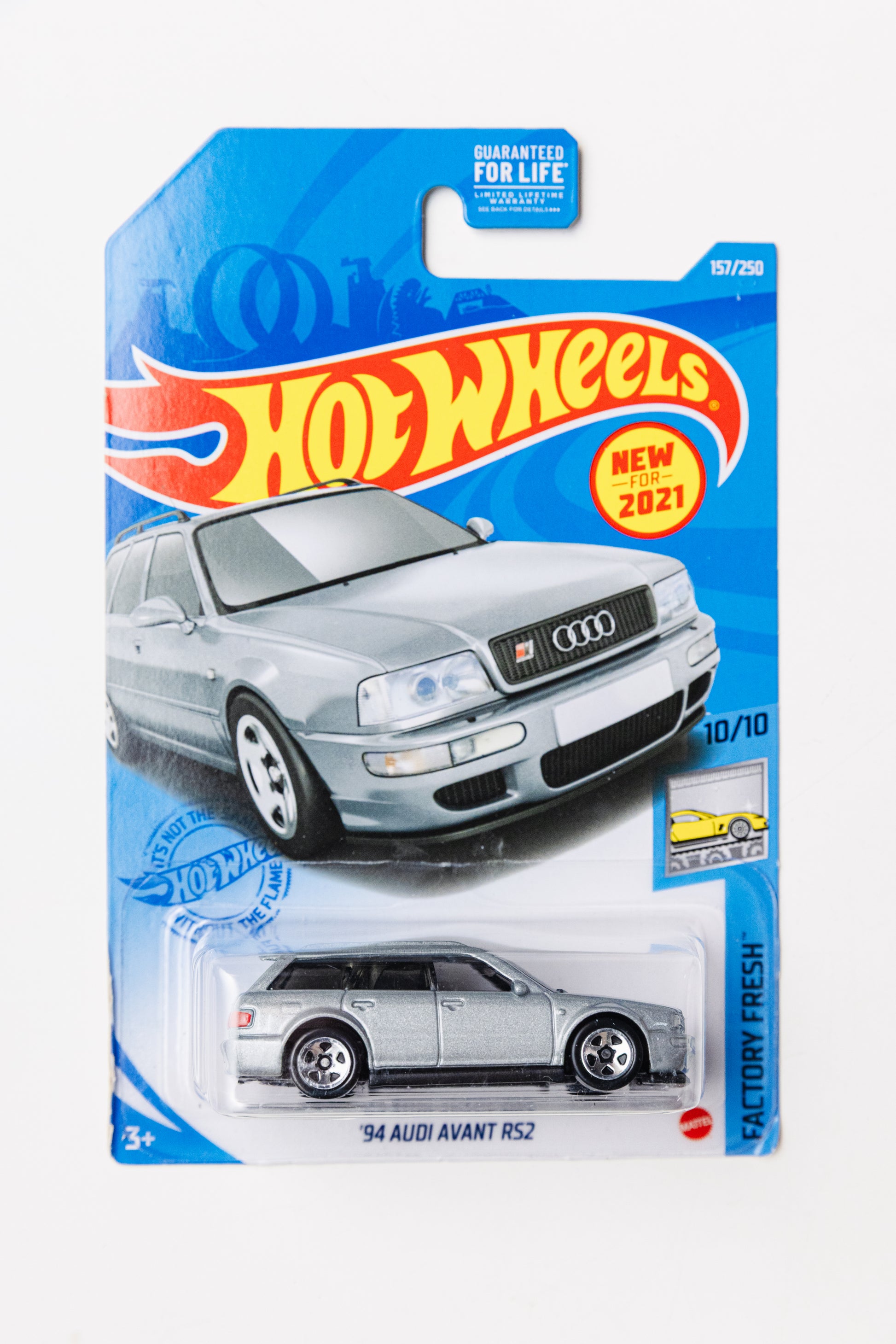 '94 Audi Avant RS2 - Factory Fresh (Damaged Card)