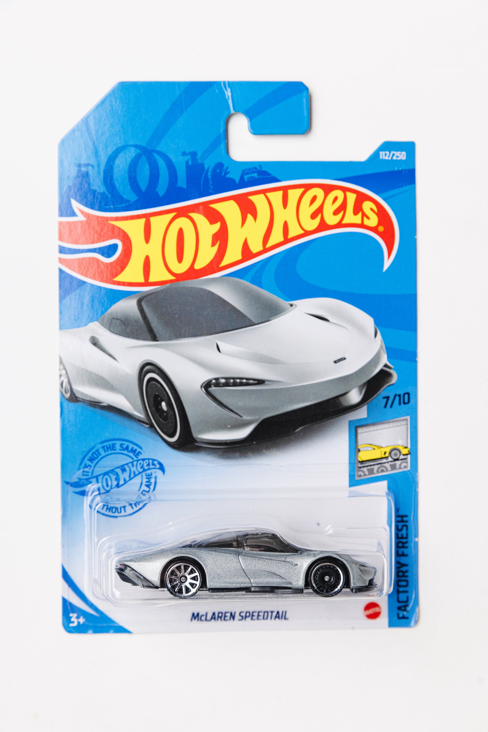 McLaren Speedtail - Factory Fresh (Damaged Card)