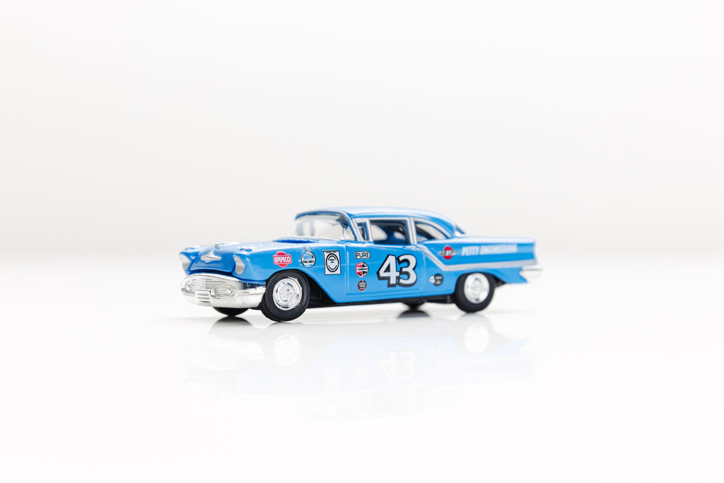 LOOSE '57 Oldsmobile Stock Car - 100%