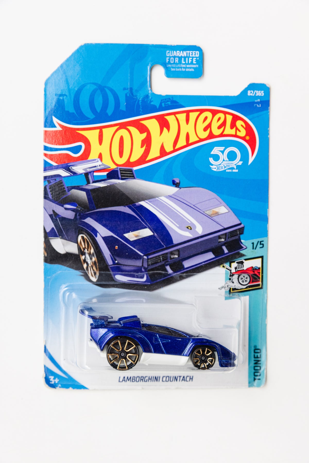 Lamborghini Countach - Tooned (Damaged Card)