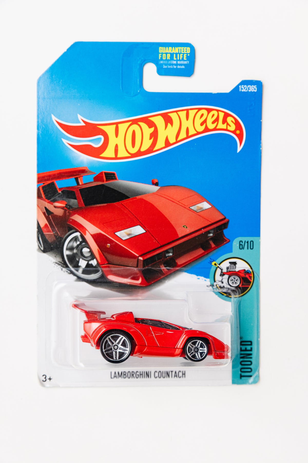 Lamborghini Countach - Tooned (Damaged Card)