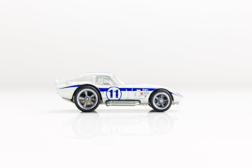 LOOSE Shelby Cobra Daytona - Garage